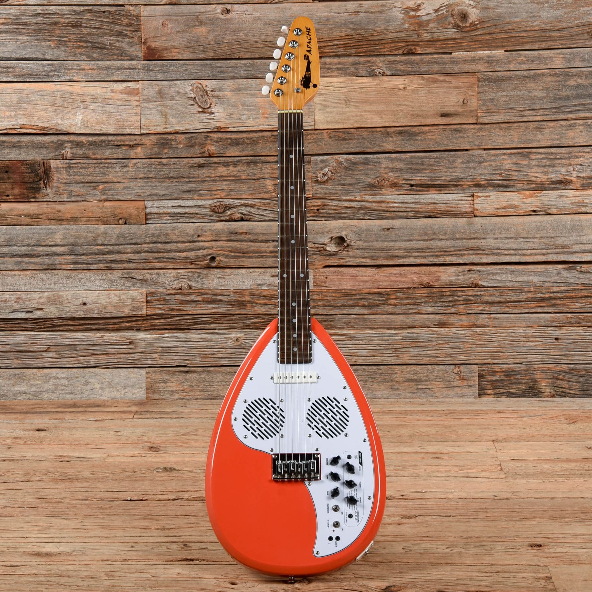 Vox Apache-1 Salmon Pink Electric Guitars / Solid Body