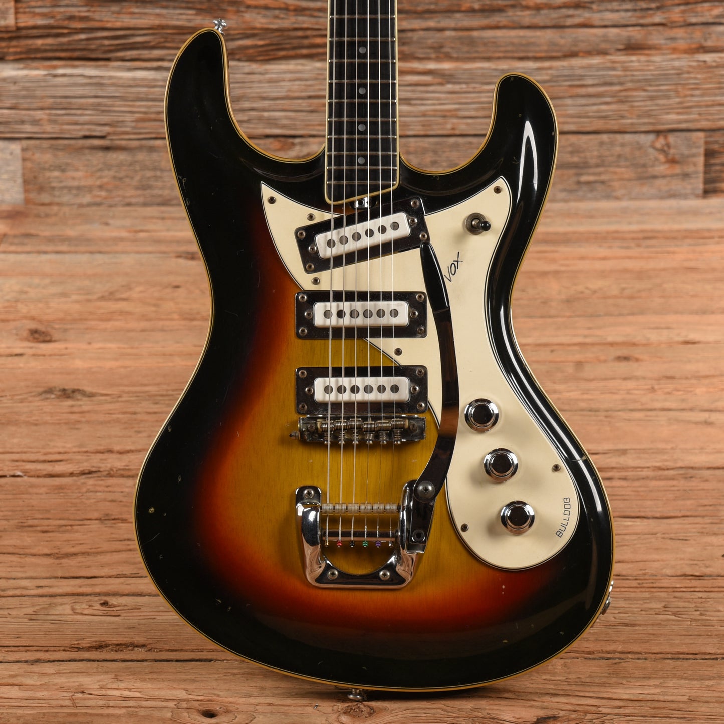Vox Bulldog Sunburst 1966 Electric Guitars / Solid Body