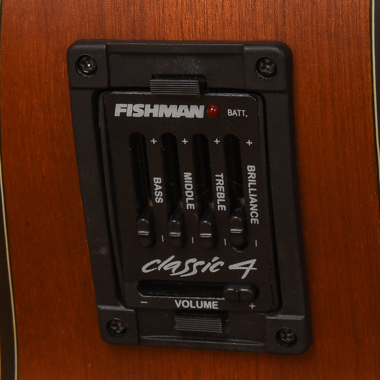 Walden G570CE Natural Acoustic Guitars / Built-in Electronics