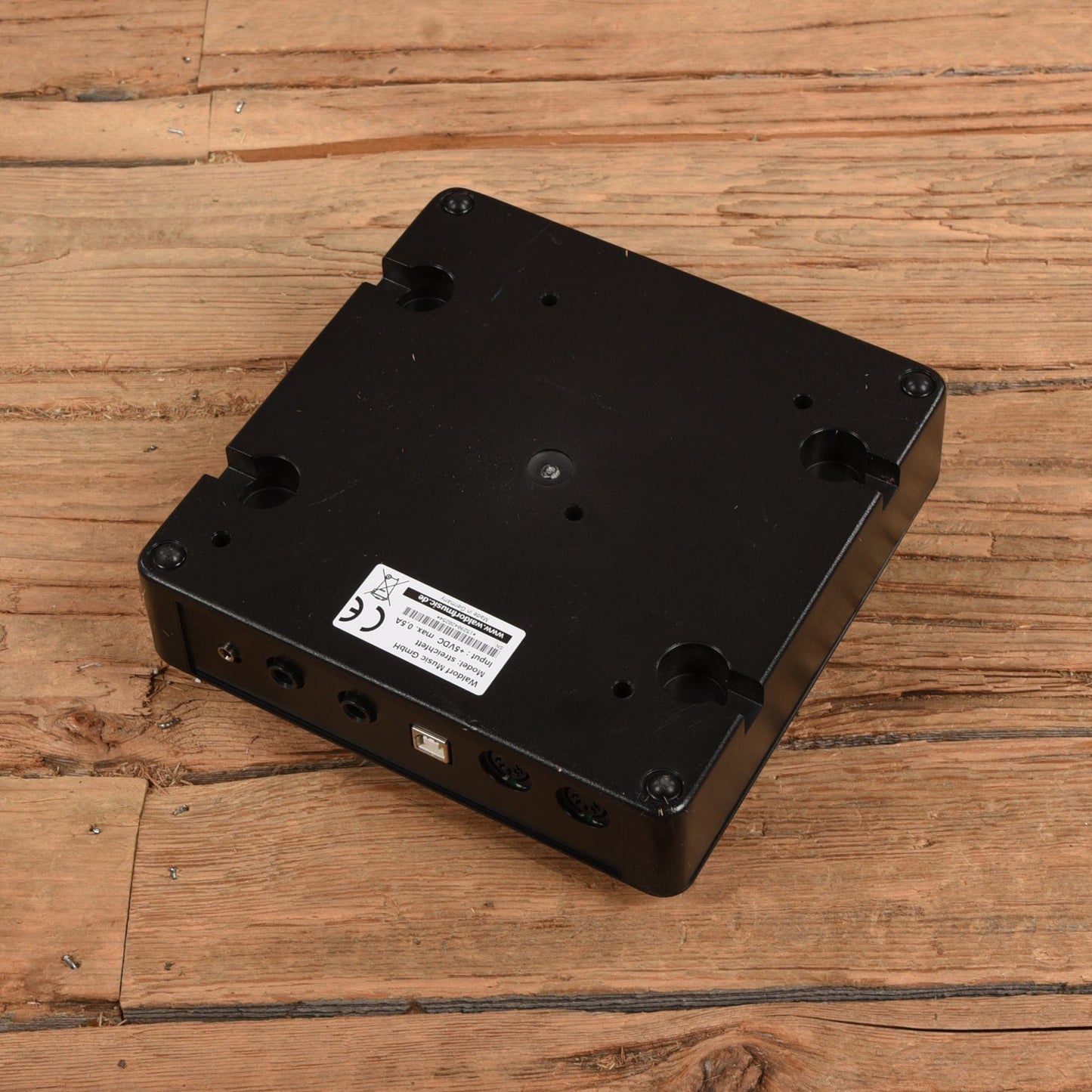 Waldorf Streichfett String Synthesizer Keyboards and Synths / Synths / Digital Synths