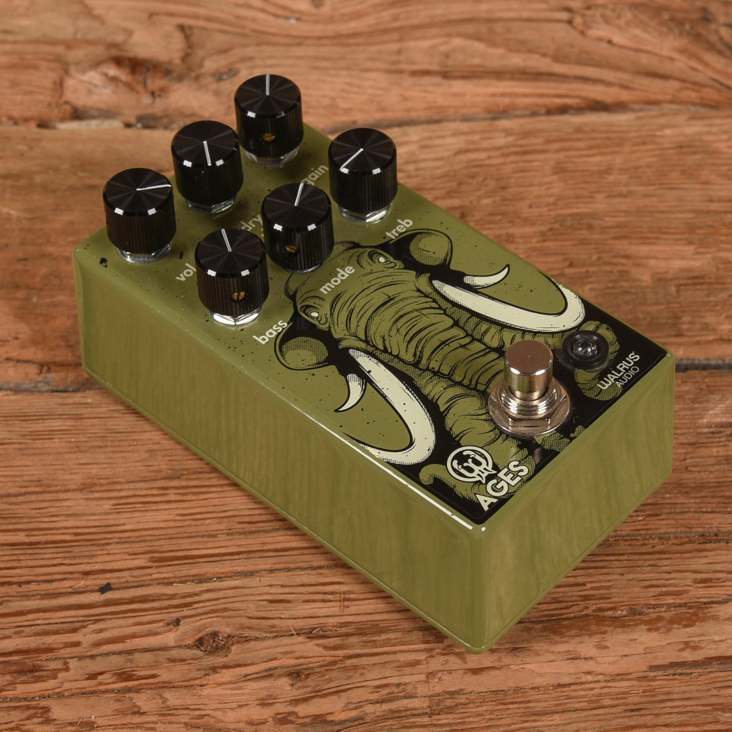 Walrus Ages Effect Pedals
