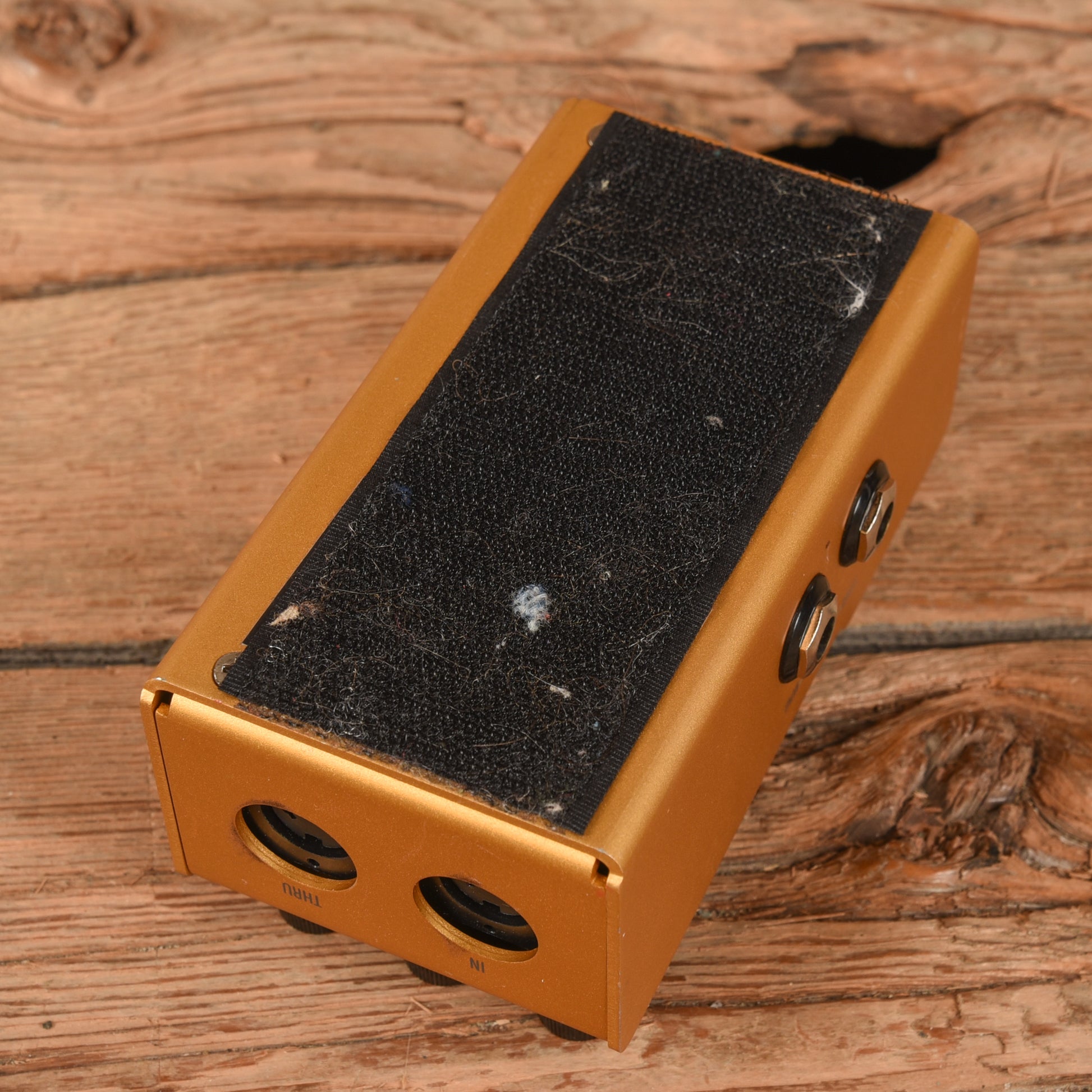acs 1 pedal Walrus ACS-1 Amp and Cab Simulator – Chicago Music Exchange