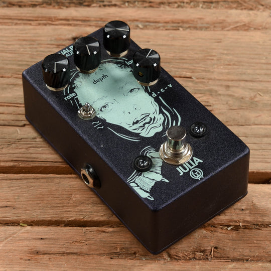 Walrus Julia Effects and Pedals / Chorus and Vibrato