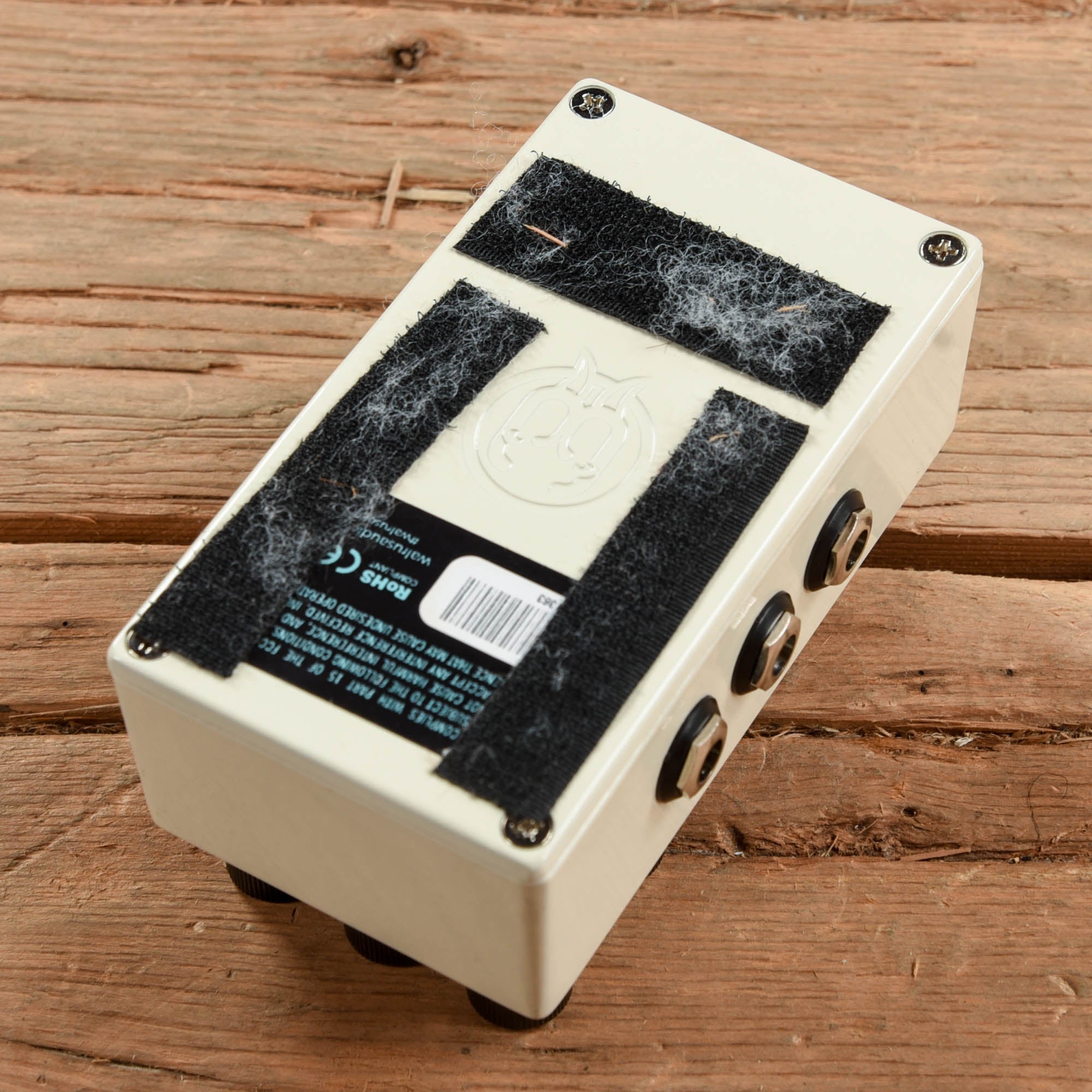 Walrus Julianna Deluxe Chorus / Vibrato Effects and Pedals / Chorus and Vibrato