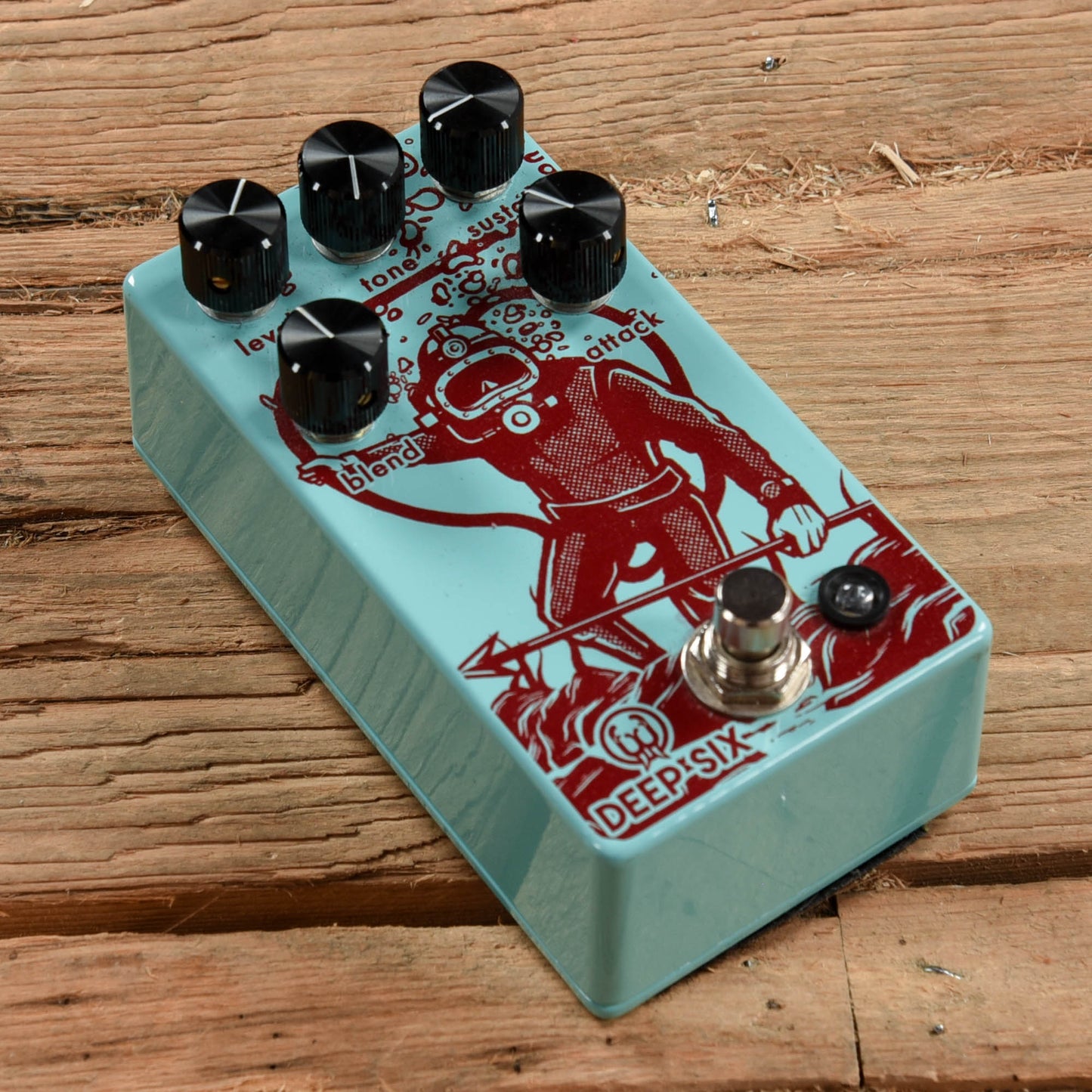 Walrus Deep Six Effects and Pedals / Compression and Sustain