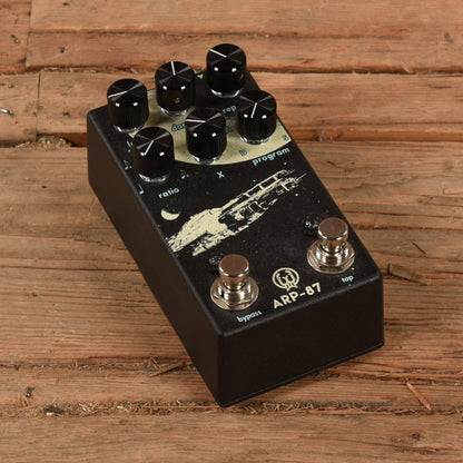 Walrus ARP-87 Multi-Function Delay Effects and Pedals / Delay