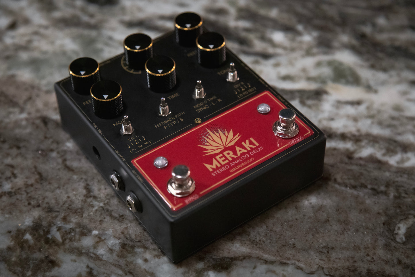 Walrus Audio Meraki: Stereo Analog Dual Delay Pedal Effects and Pedals / Delay