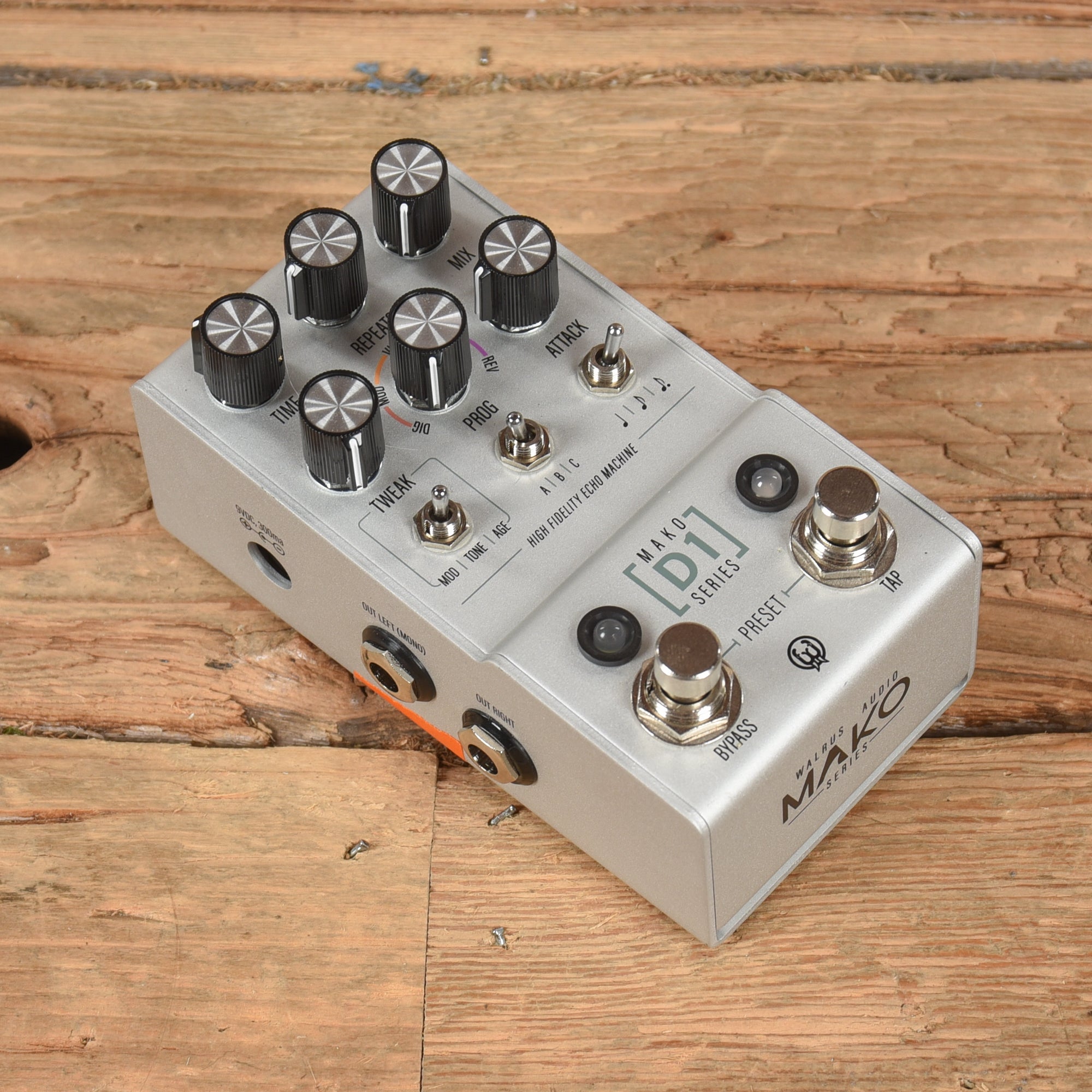 Walrus D1 Effects and Pedals / Delay