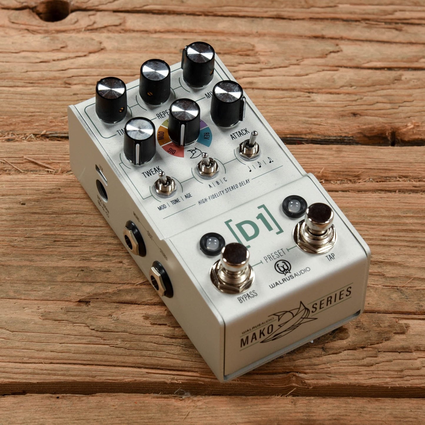 Walrus Mako D1 High-Fidelity Stereo Delay Effects and Pedals / Delay