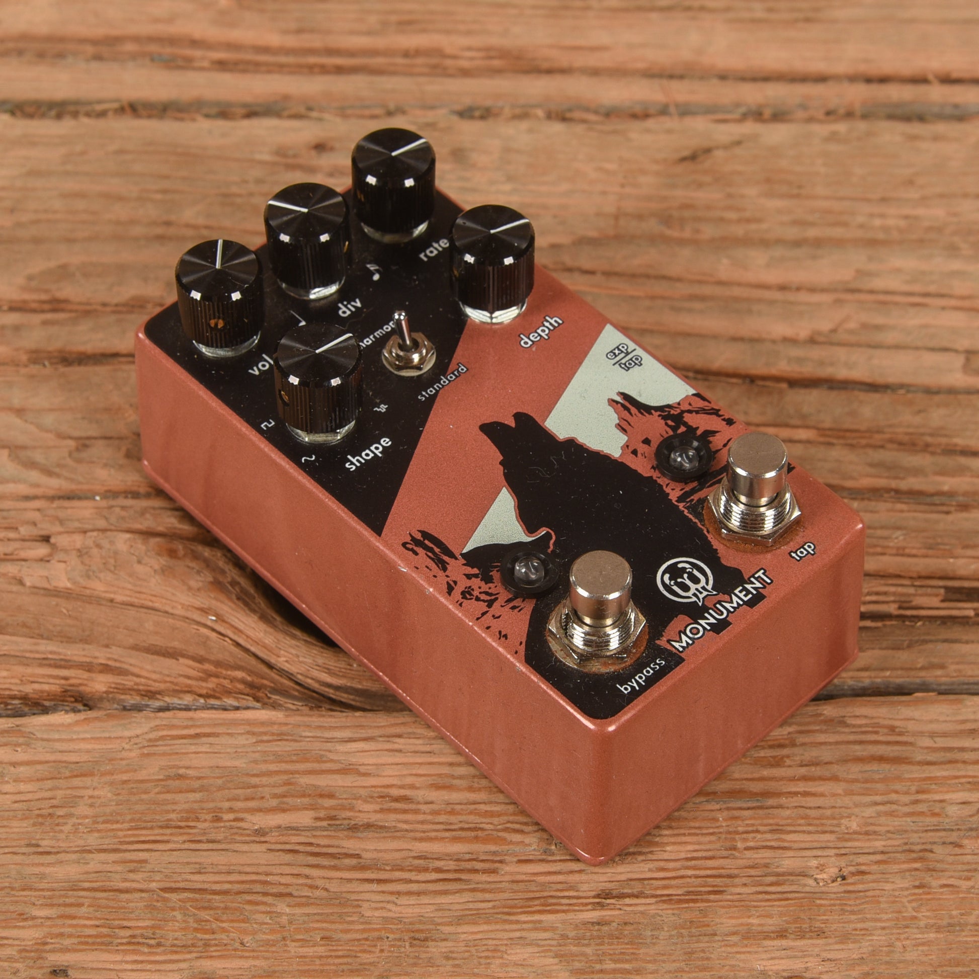 Walrus Monument Effects and Pedals / Delay