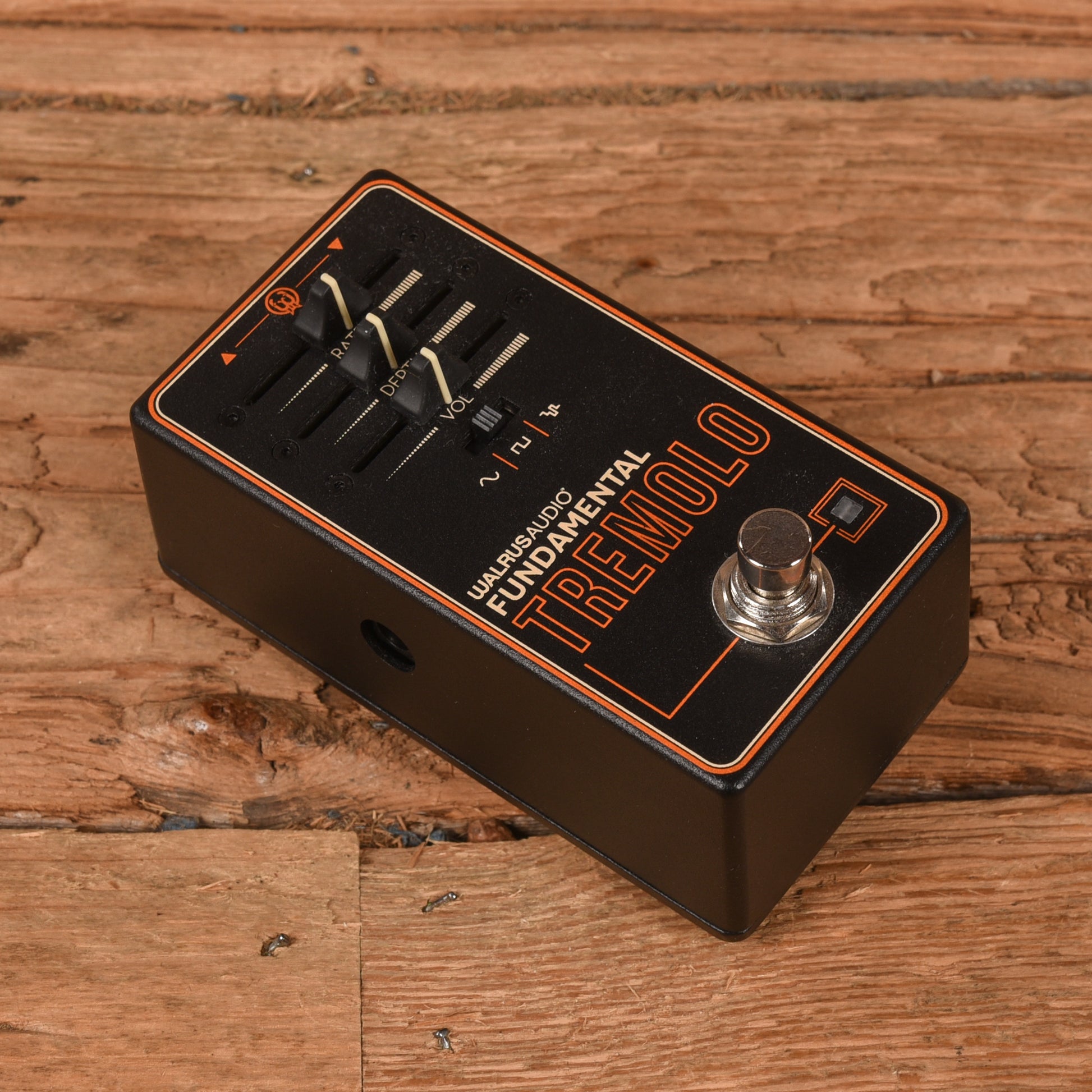 Walrus Fundamental Tremolo Effects and Pedals / Tremolo