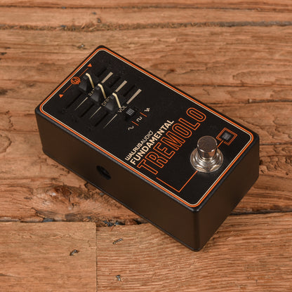 Walrus Fundamental Tremolo Effects and Pedals / Tremolo