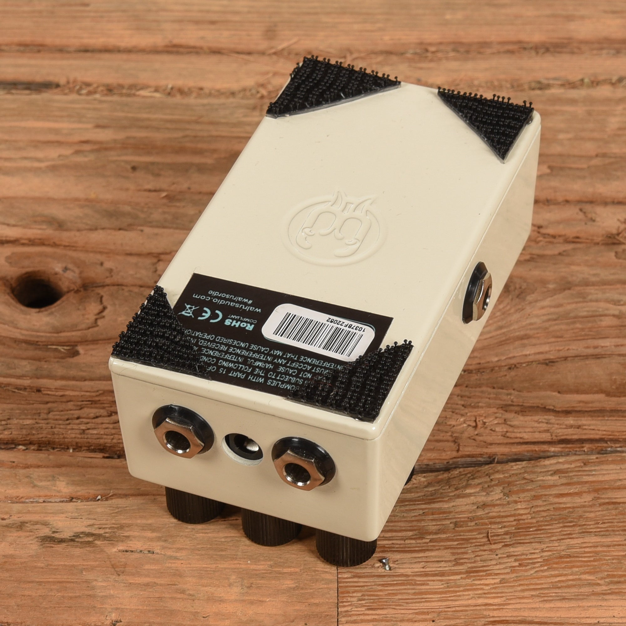 Walrus Monument Harmonic Tap Tremolo V2 Kamakura Effects and Pedals / Tremolo