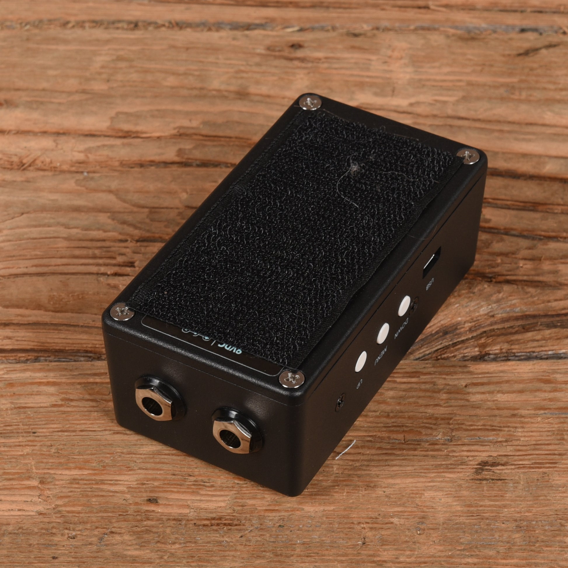 Walrus Canvas Tuner Effects and Pedals / Tuning Pedals