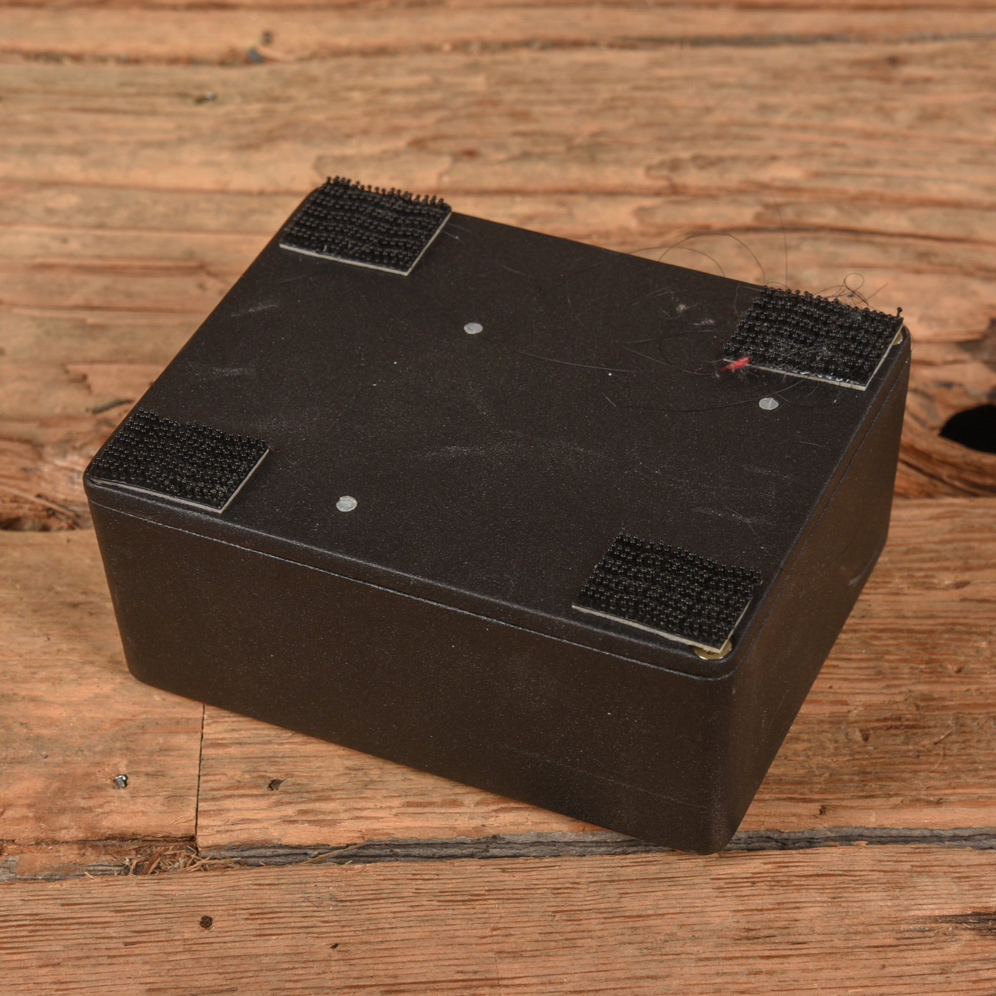Walrus Audio Aetos 120V Clean Power Supply V1.5 Home Audio / Power Distribution and Conditioning