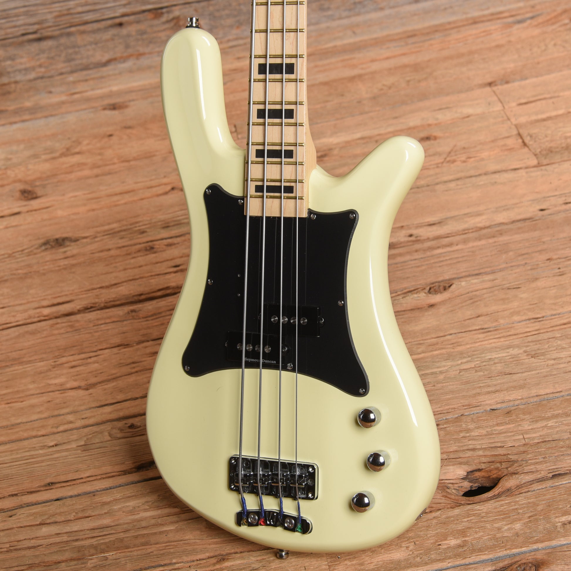 Warwick Adam Clayton Bass White 2022 Bass Guitars / 4-String