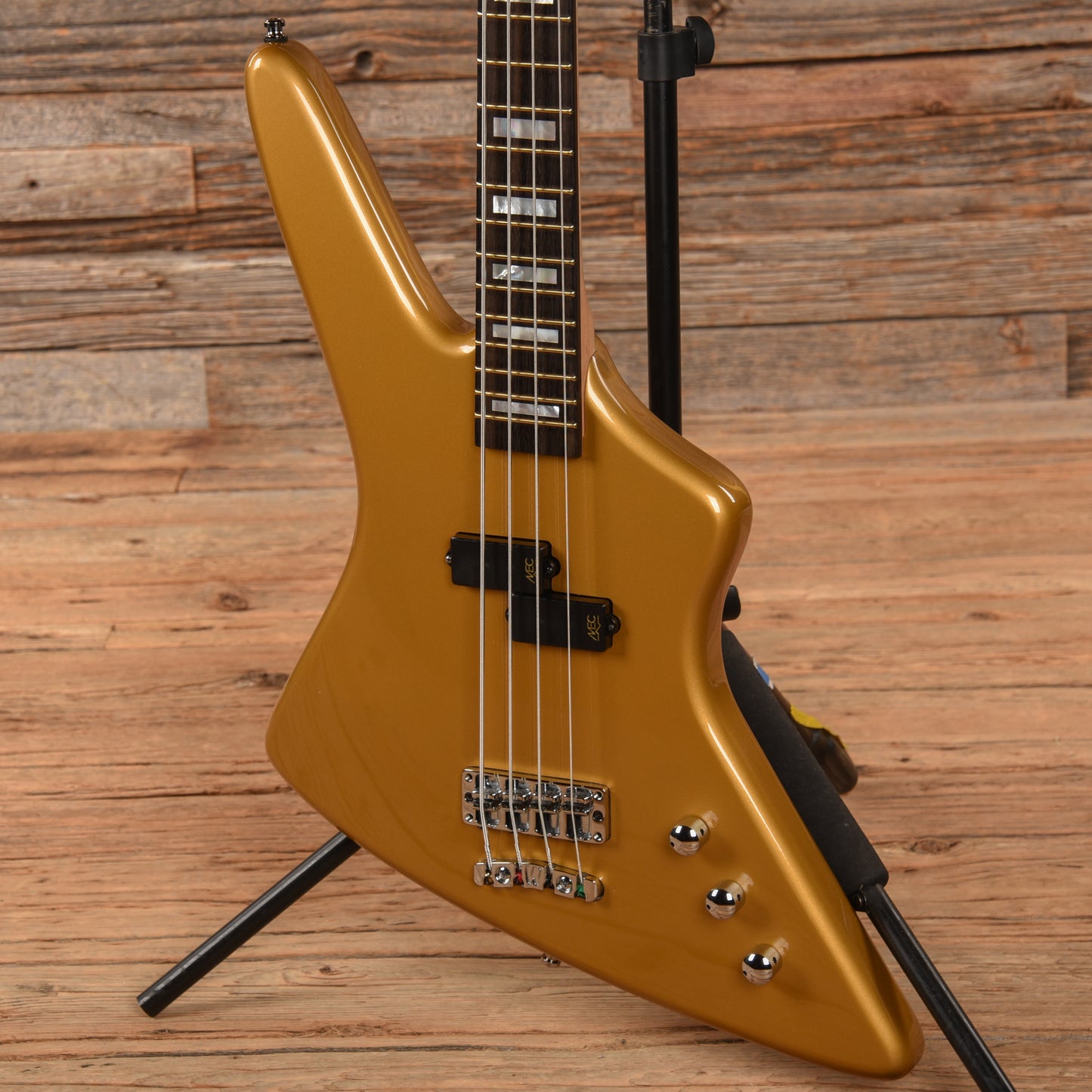 Warwick Artist Series Adam Clayton Reverso Gold Bass Guitars / 4-String