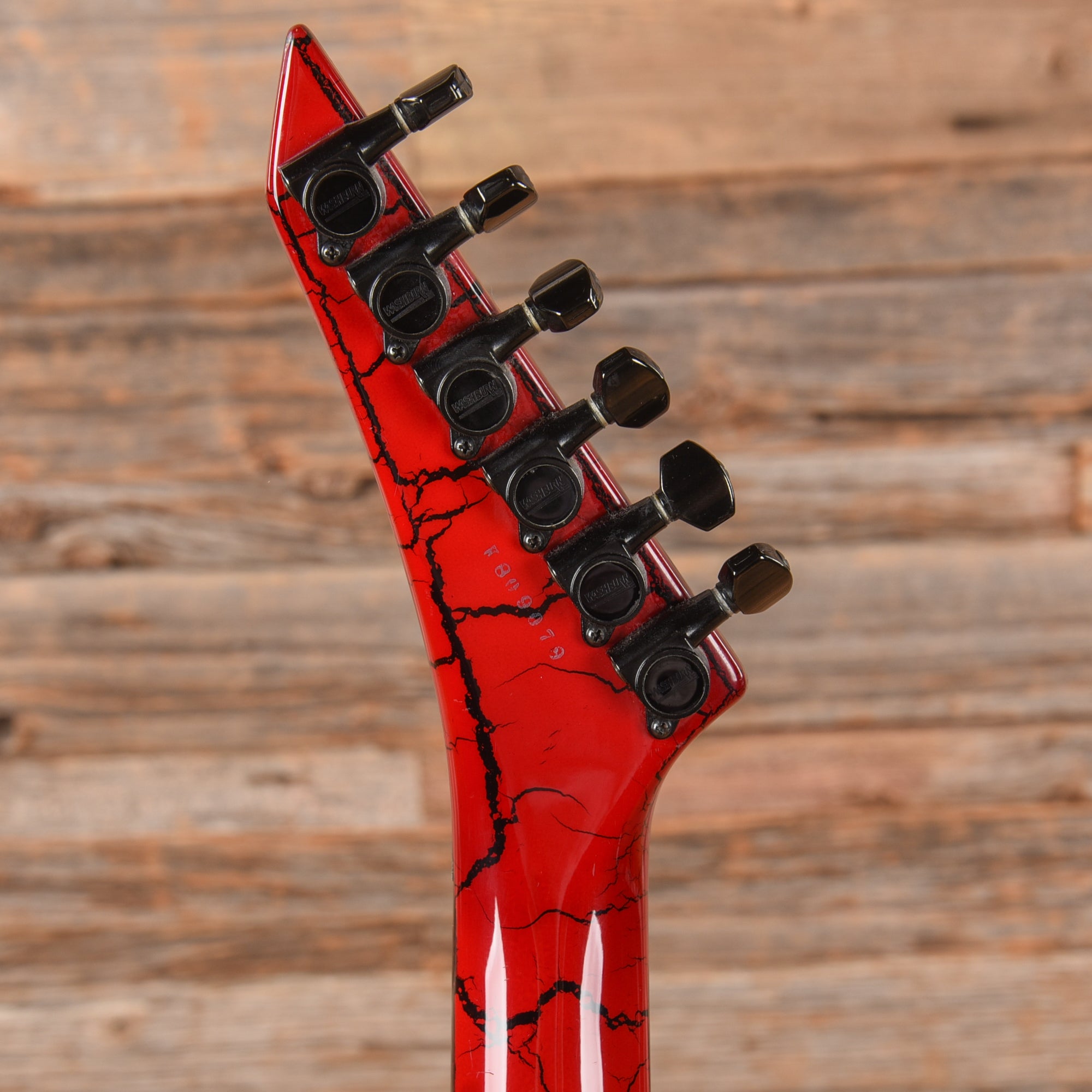 Washburn EC29 Spitfire Red Crackle 1988 – Chicago Music Exchange