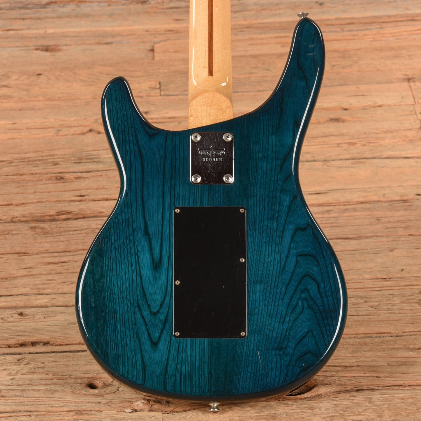 Washburn Force 6 Electric Guitars / Solid Body