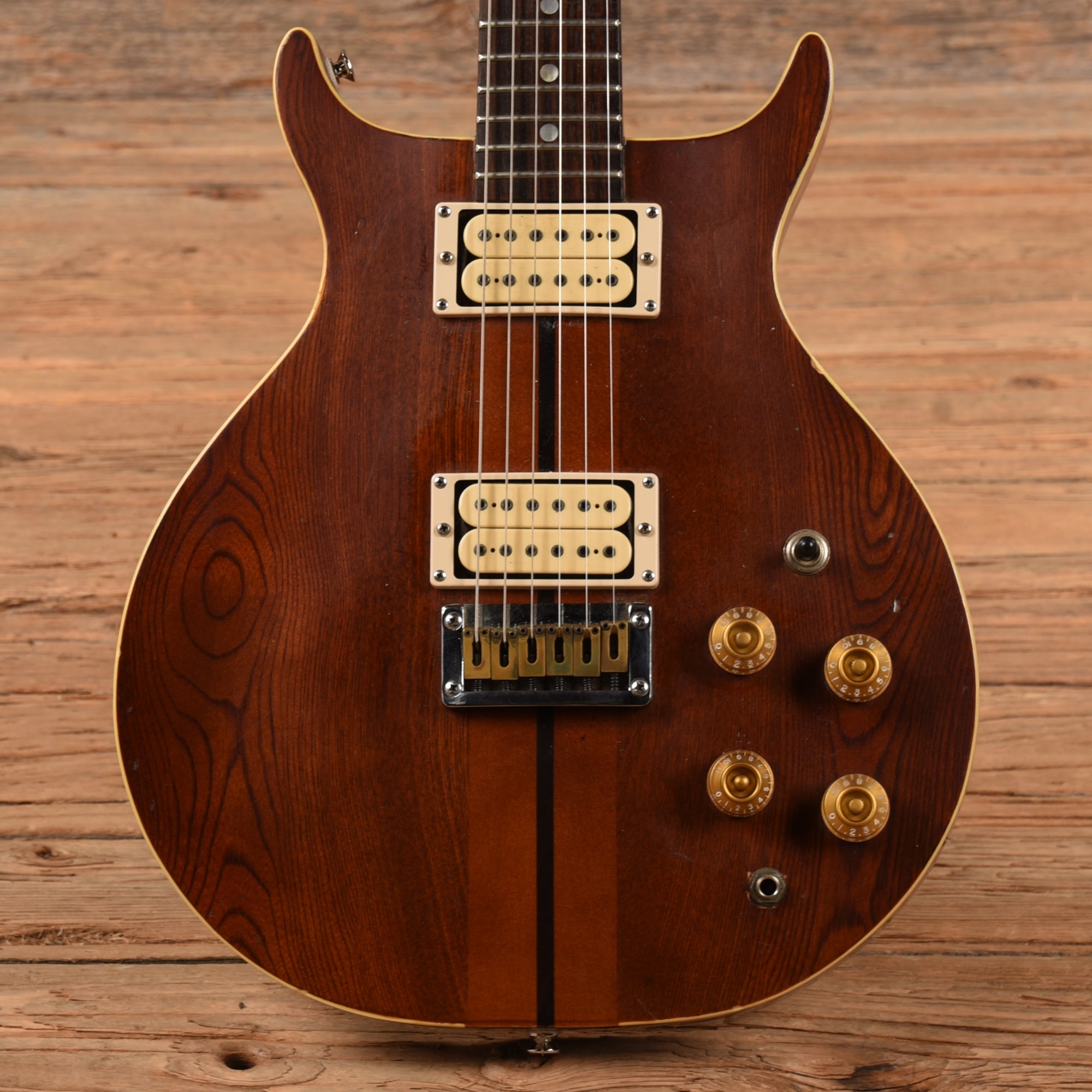 Washburn アコースティックギター ブラウン Washburn Hawk Natural 1979 – Chicago Music Exchange
