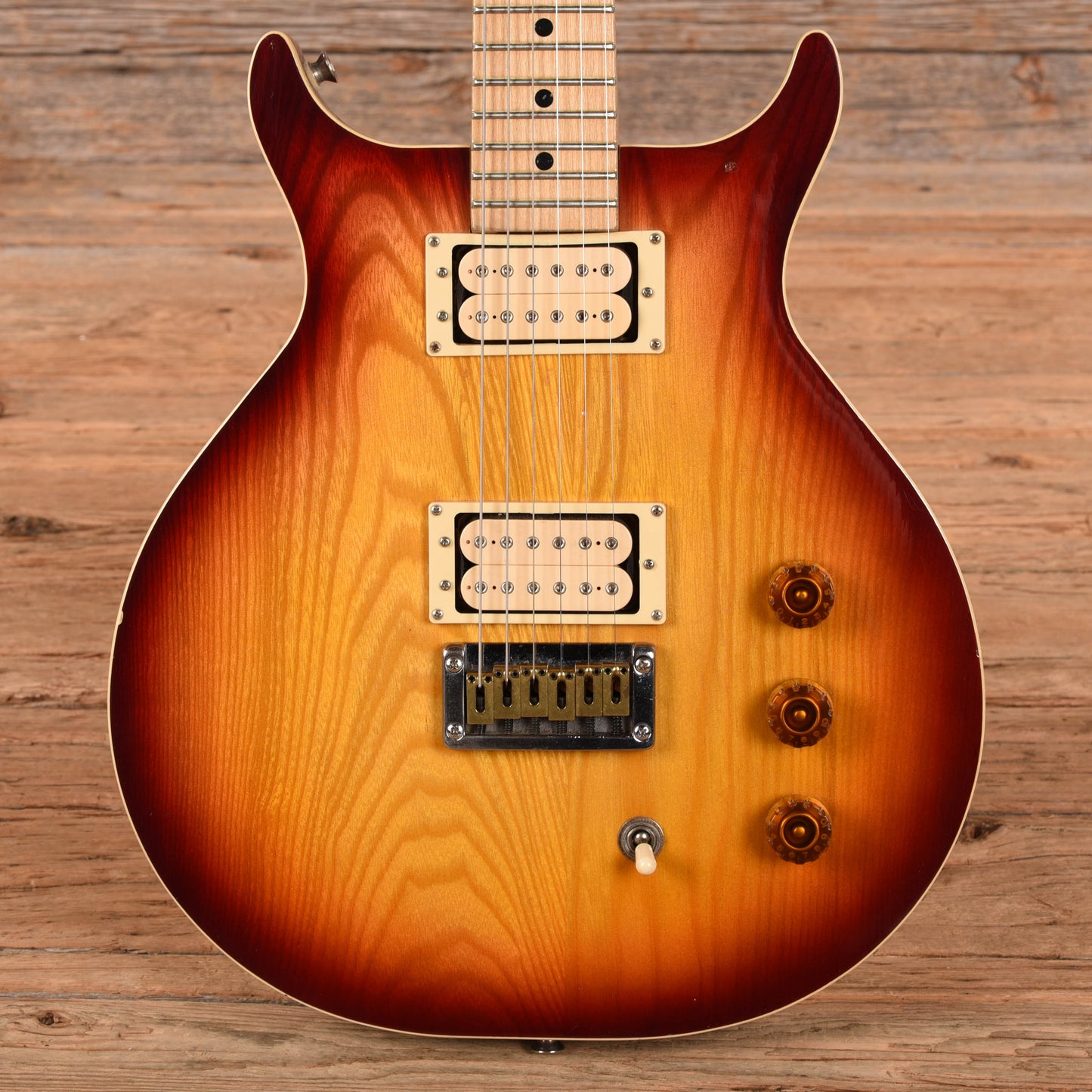 Washburn SB-8 Sunburst Electric Guitars
