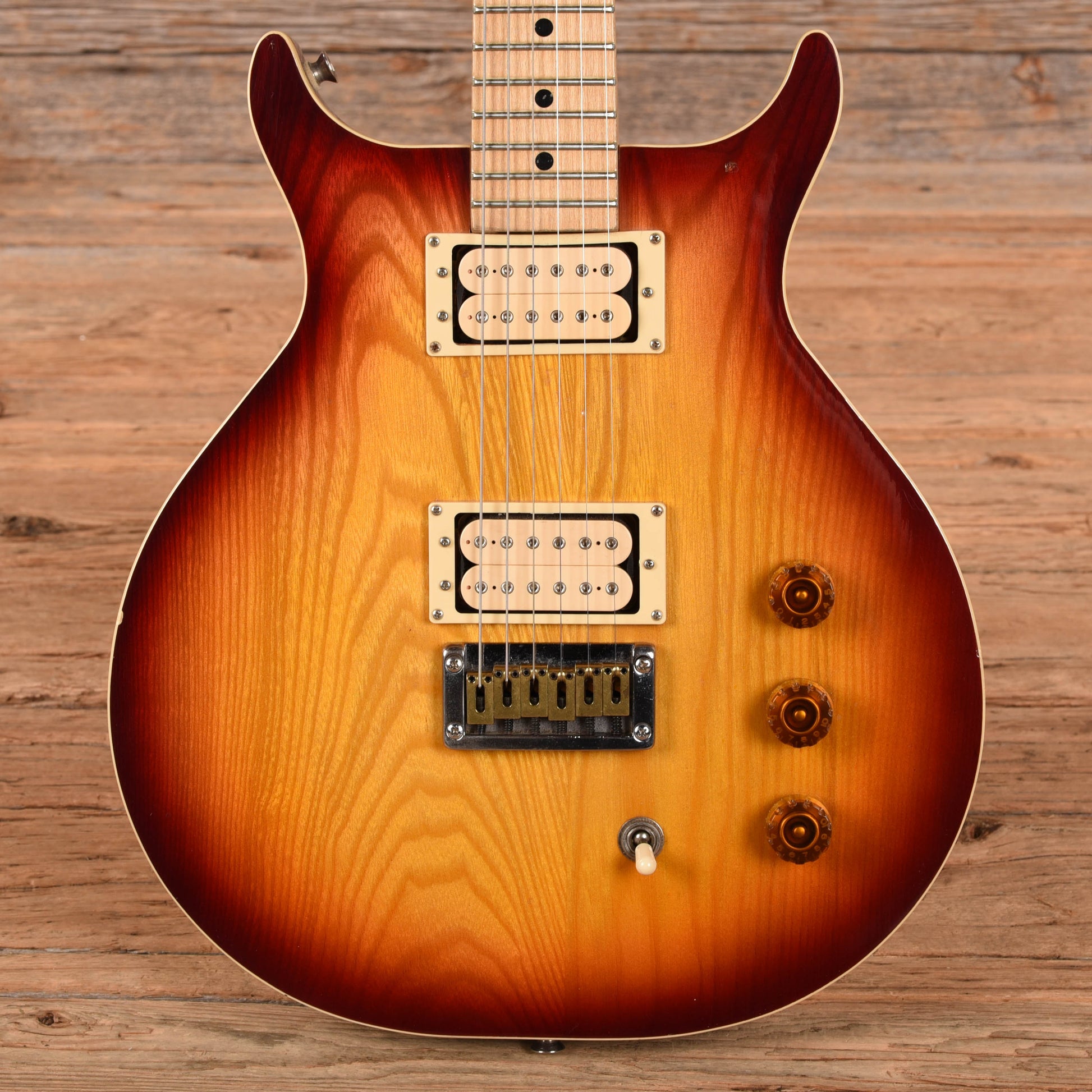 Washburn SB-8 Sunburst Electric Guitars