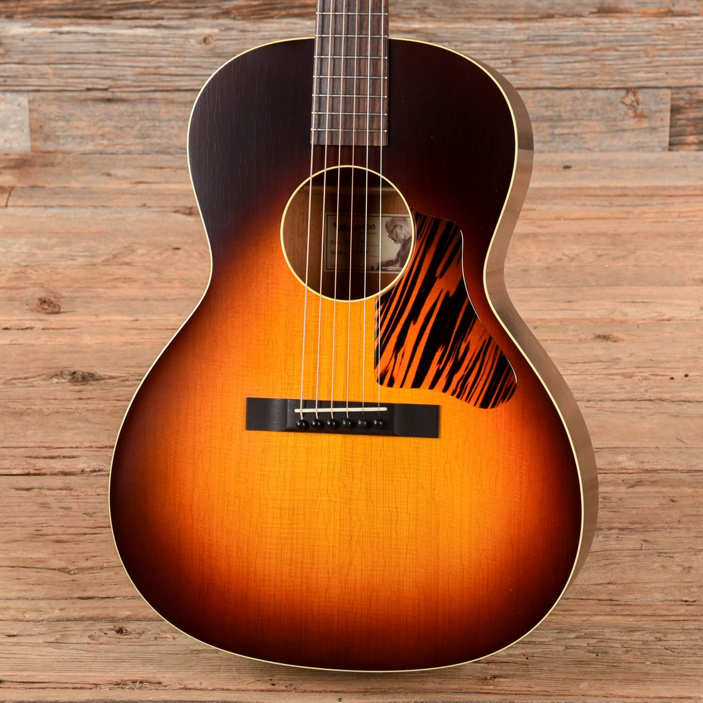 Waterloo WL-14L Sunburst Acoustic Guitars