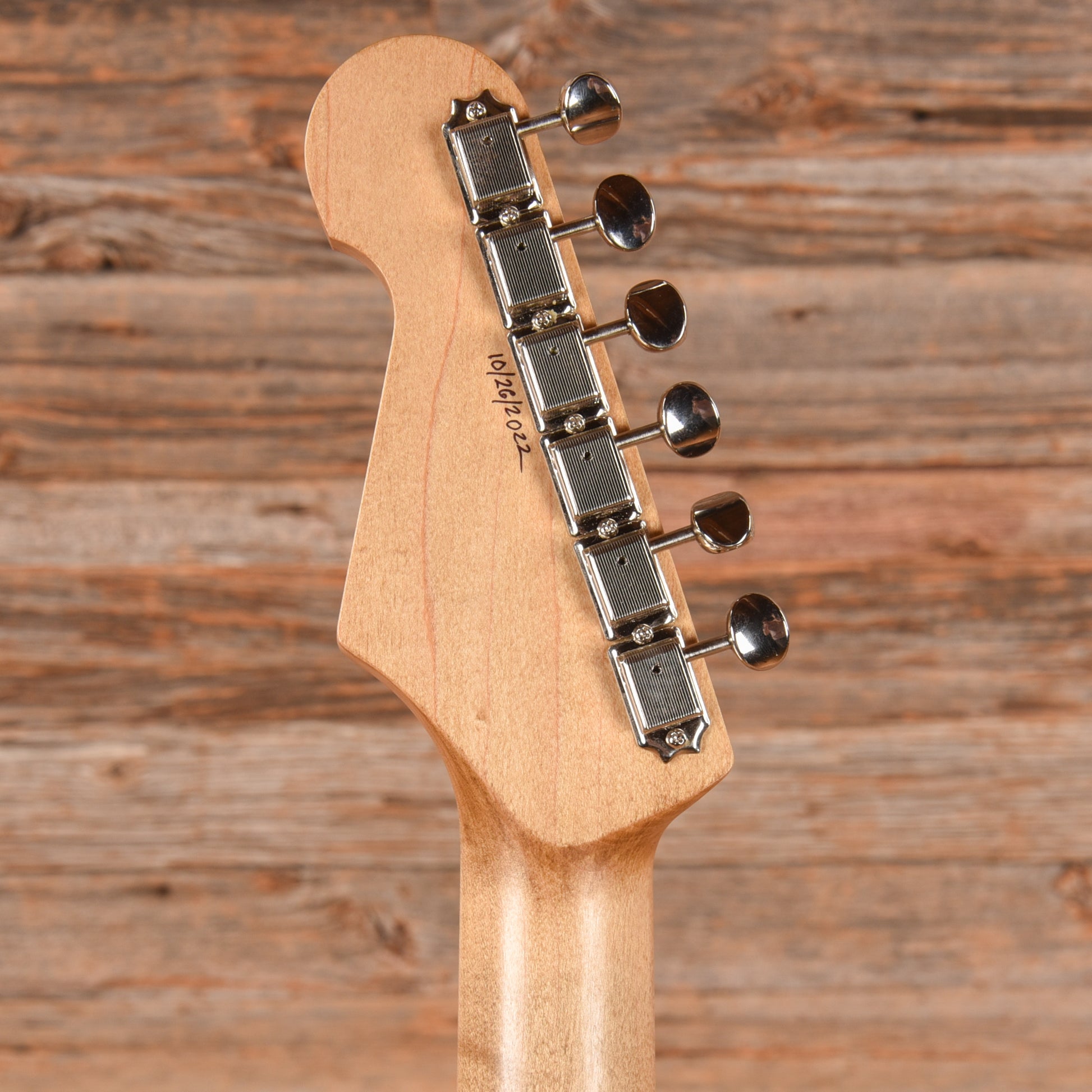 Waterslide Offset Aged White Electric Guitars / Solid Body