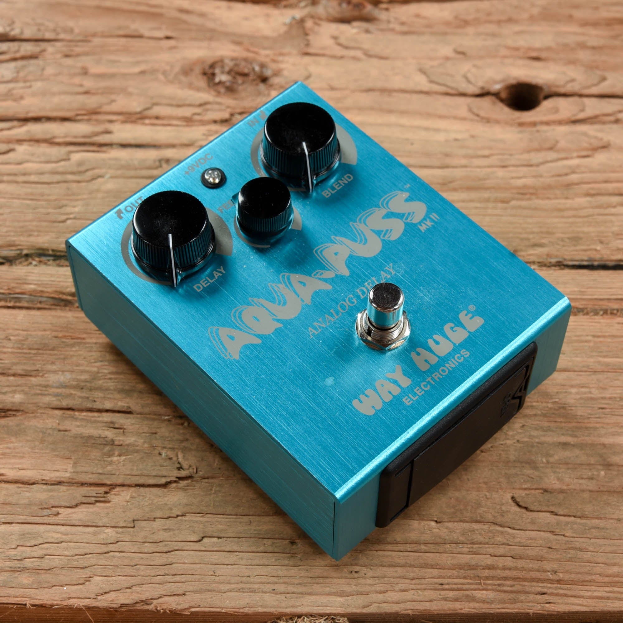Way Huge Aqua Puss Effects and Pedals / Chorus and Vibrato