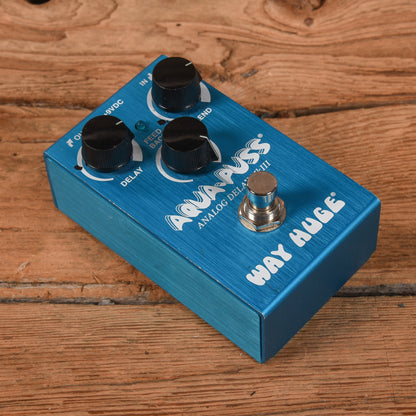 Way Huge Aqua Puss Mk III Effects and Pedals / Delay