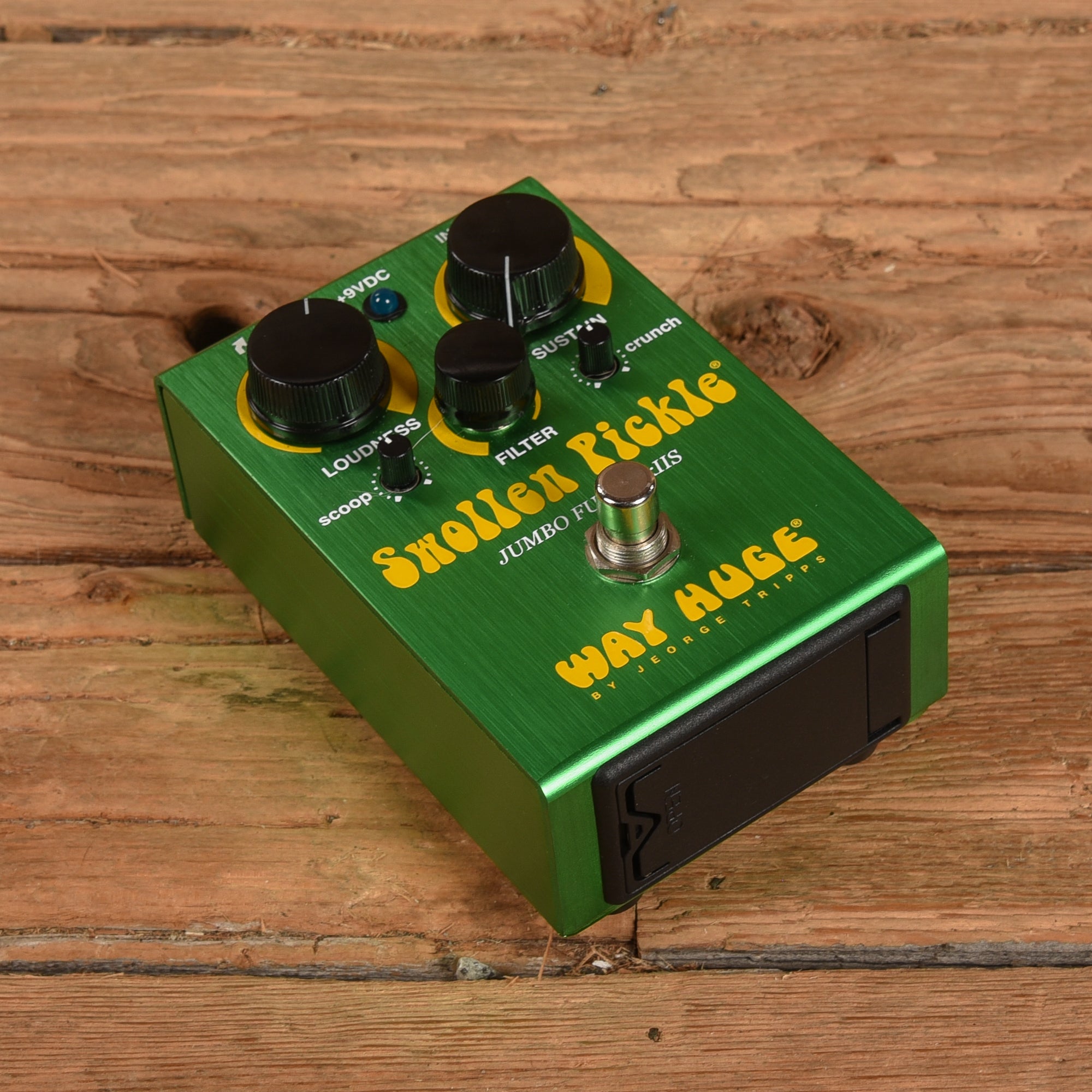 Way Huge WHE401s Swollen Pickle MkIIs Jumbo Fuzz Effects and Pedals / Fuzz