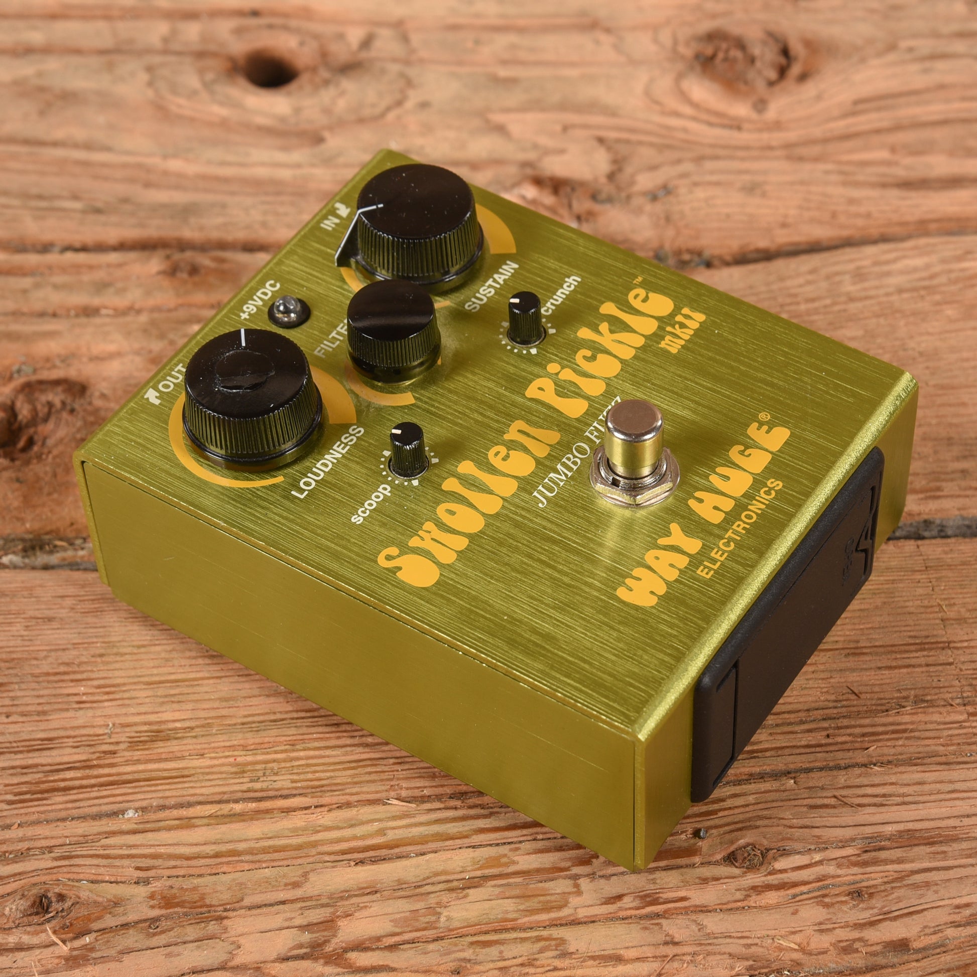 swollen pickle fuzz pedal Way Huge WHE401s Swollen Pickle MkIIs Jumbo Fuzz – Chicago Music Exchange