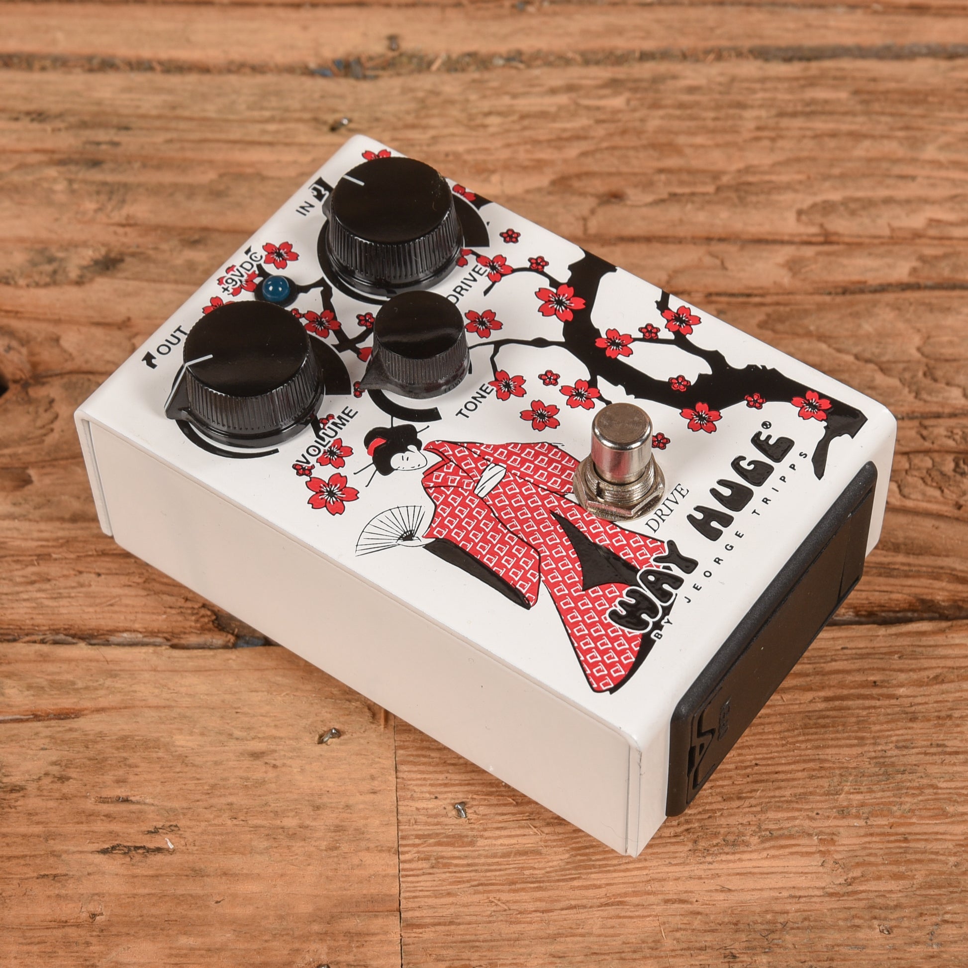 Way Huge WHE320G-R Geisha Drive Red Effects and Pedals / Overdrive and Boost