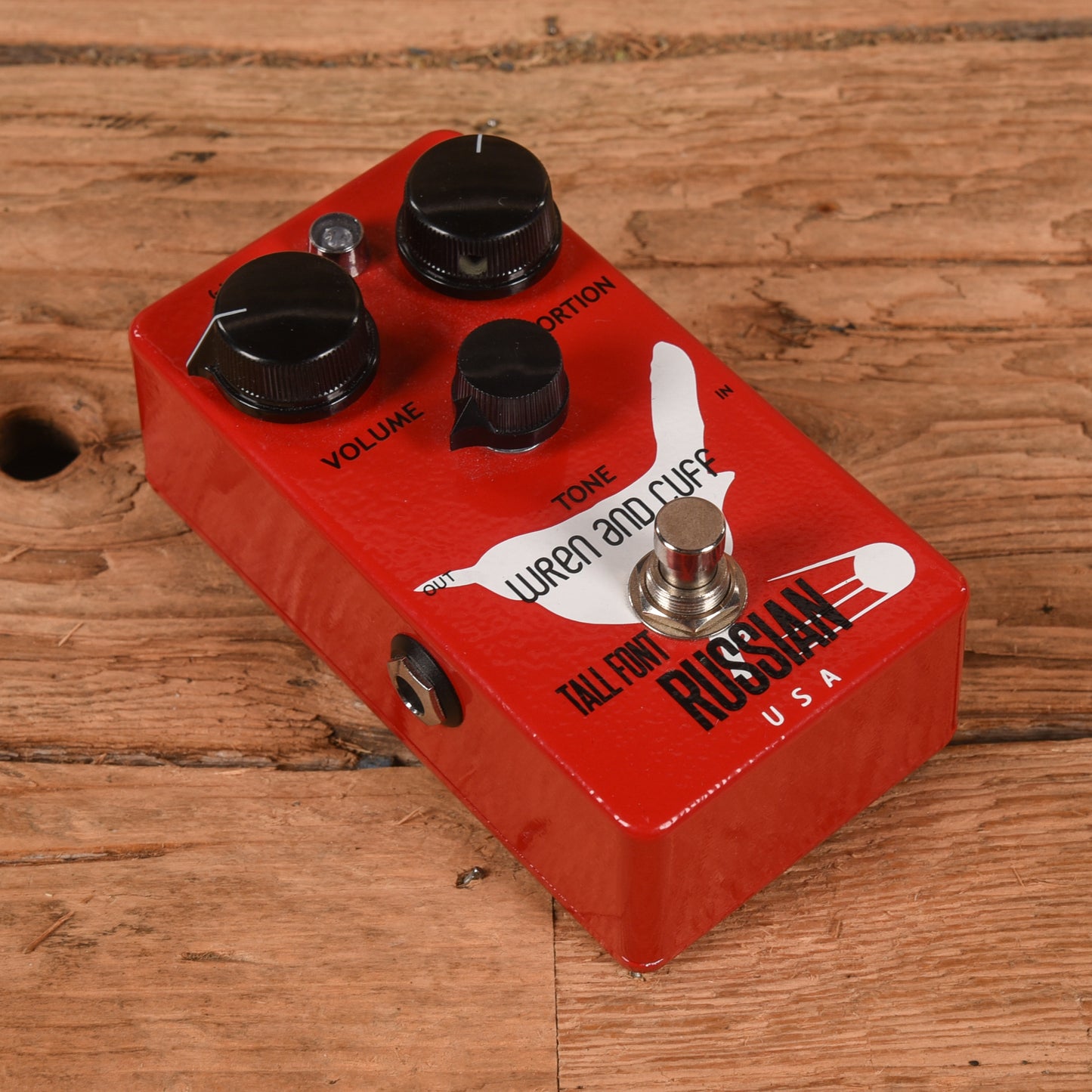 Wren and Cuff Tall Font Russian Fuzz Effects and Pedals / Fuzz