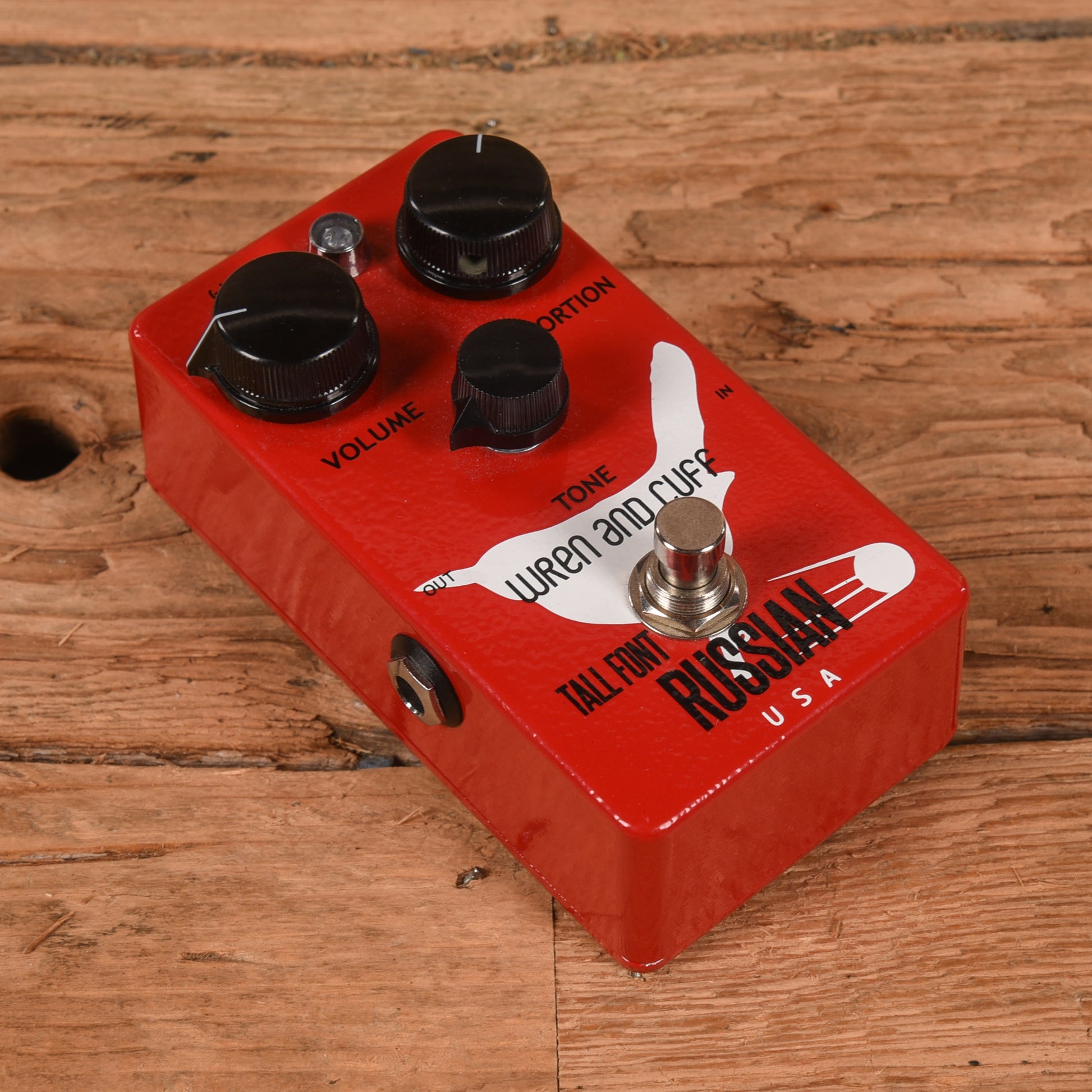 Wren and Cuff Tall Font Russian Fuzz Effects and Pedals / Fuzz