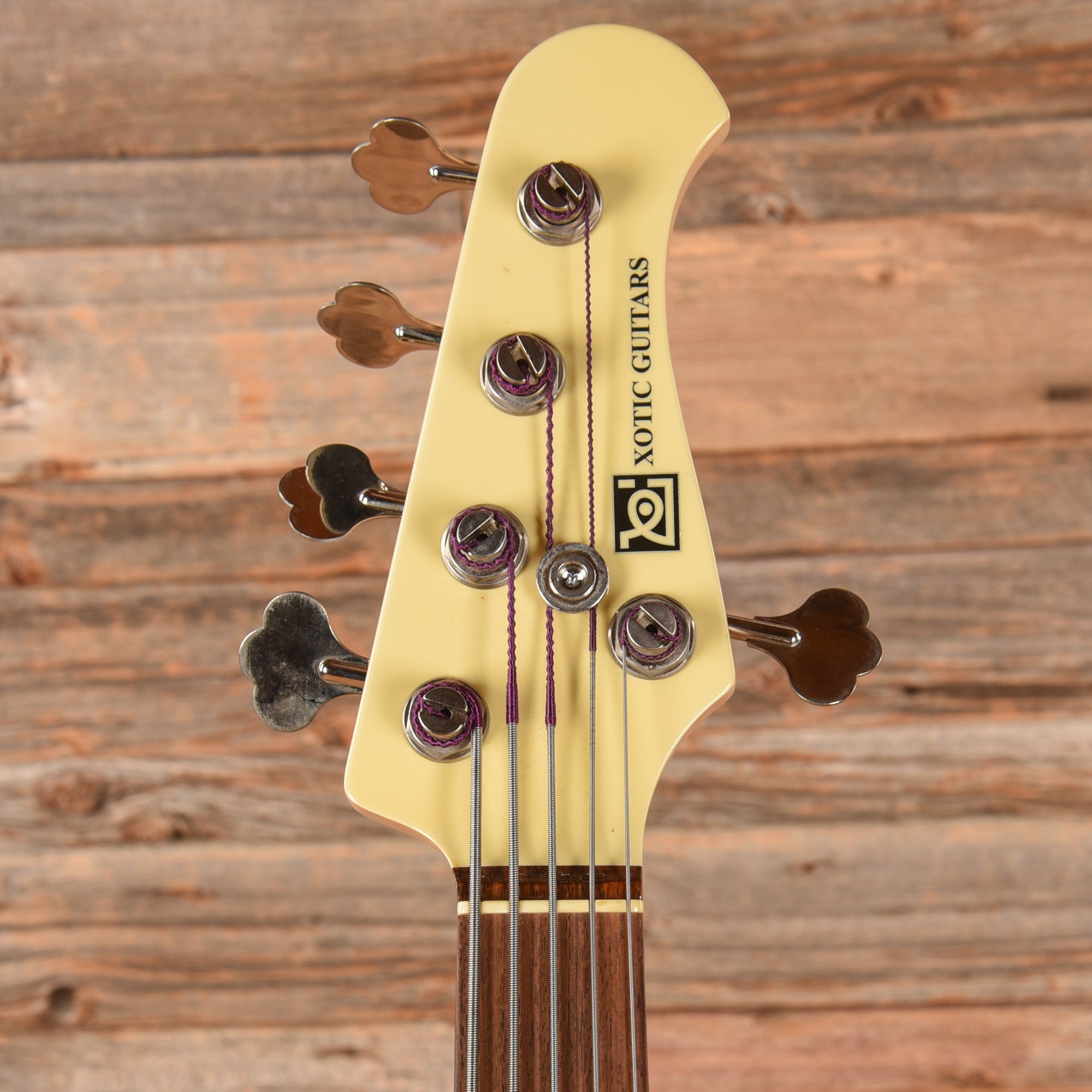 Xotic XJ Pro White Bass Guitars / 5-String or More