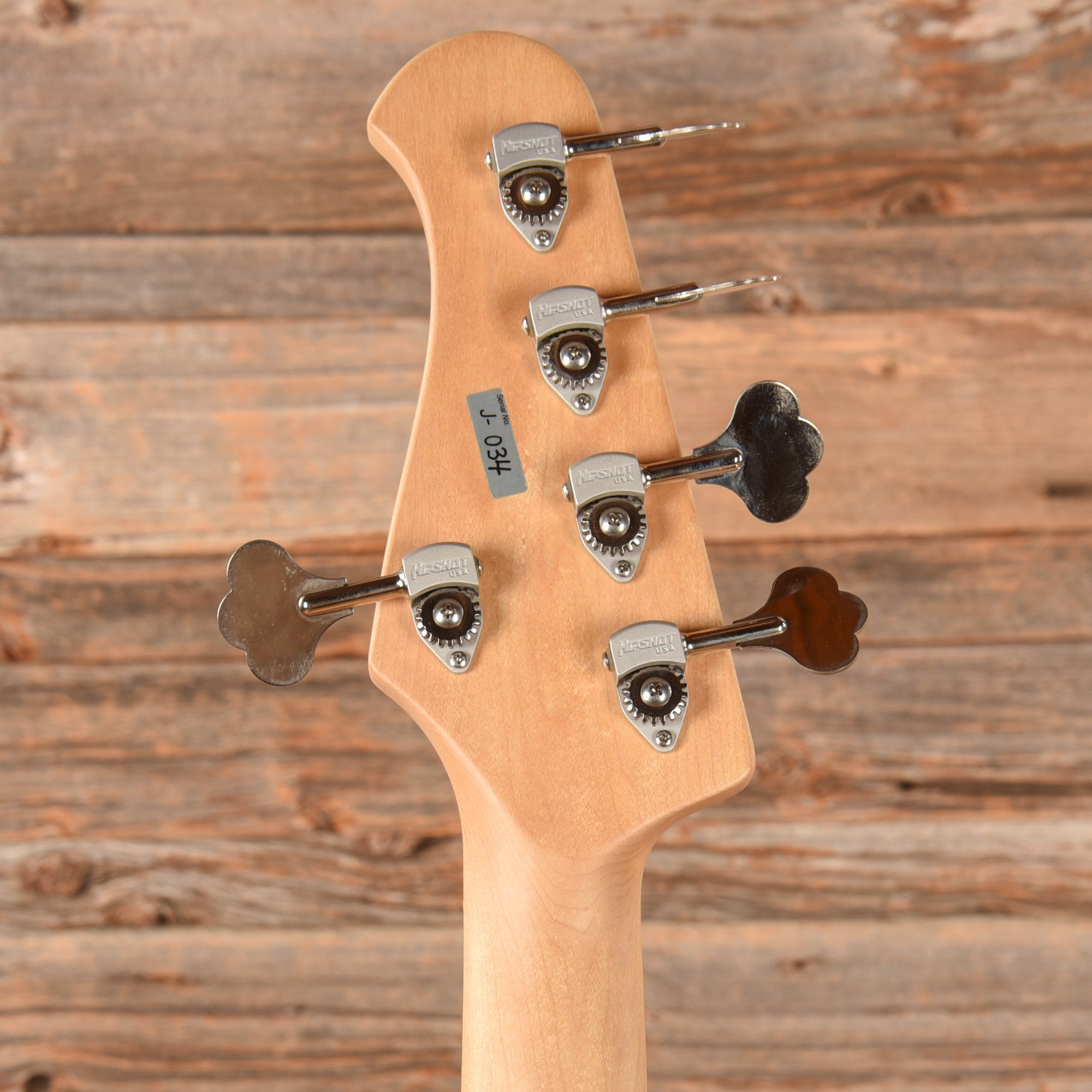 Xotic XJ Pro White Bass Guitars / 5-String or More