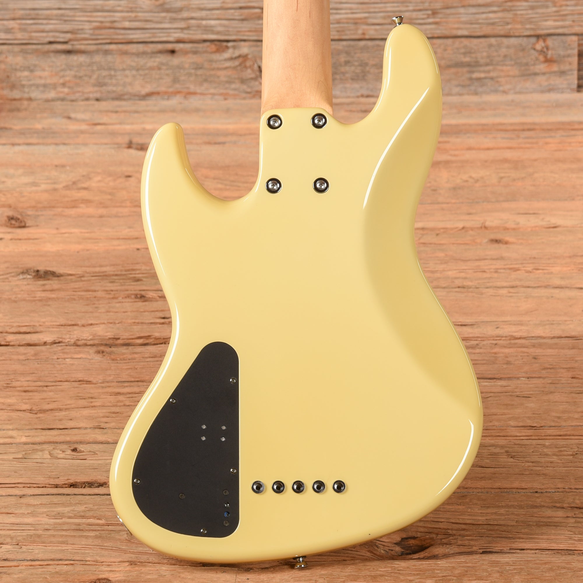 Xotic XJ Pro White Bass Guitars / 5-String or More