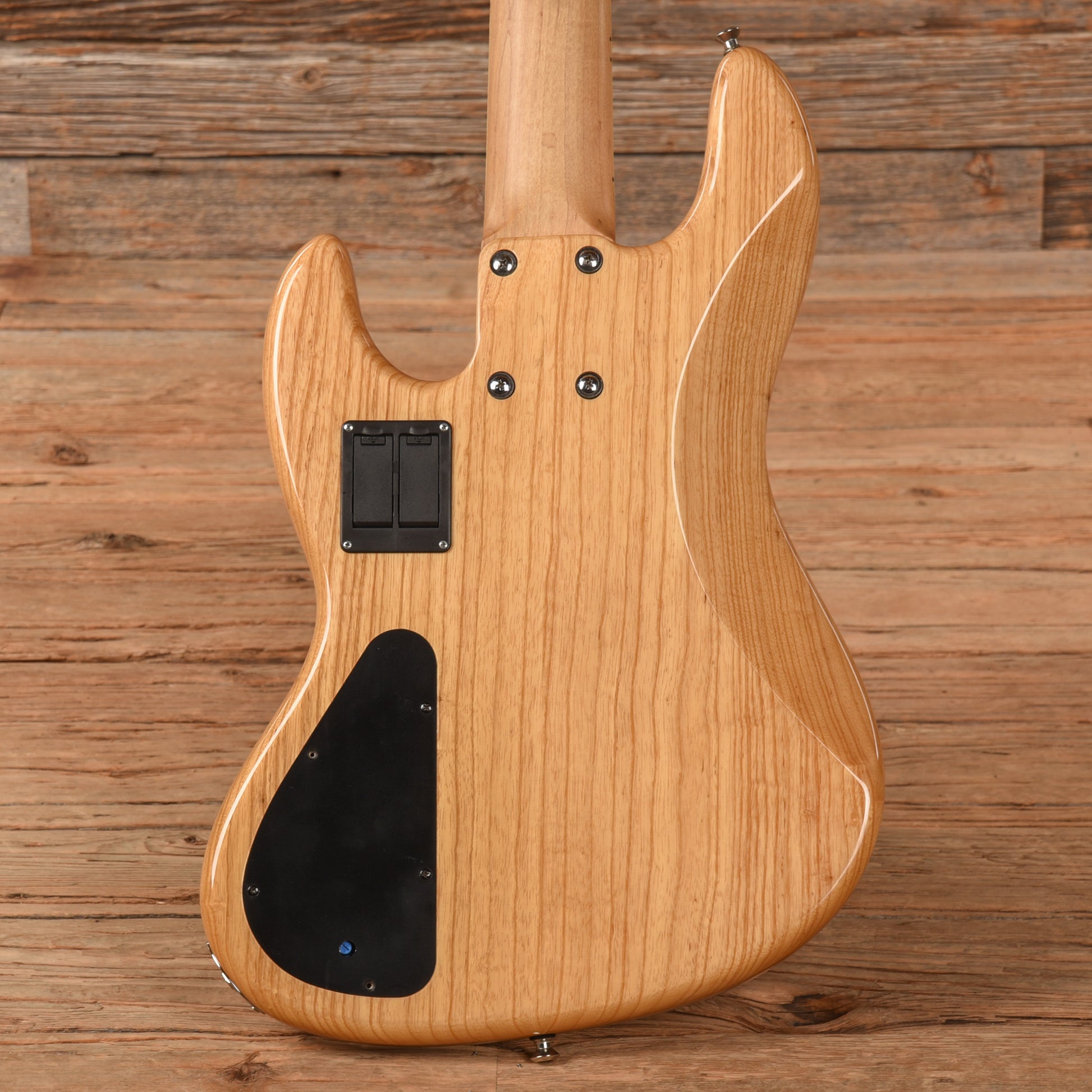Xotic XJPro Natural Bass Guitars / 5-String or More