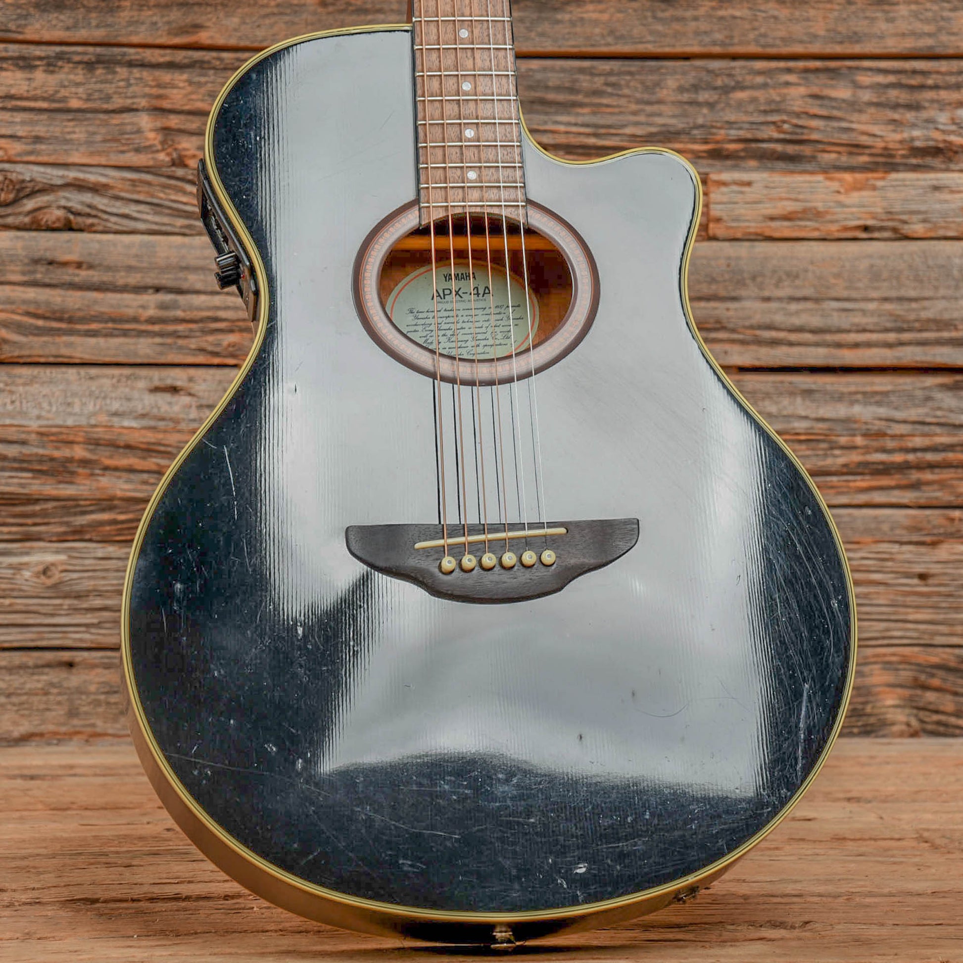 Yamaha APX 4A Black Acoustic Guitars / Built-in Electronics