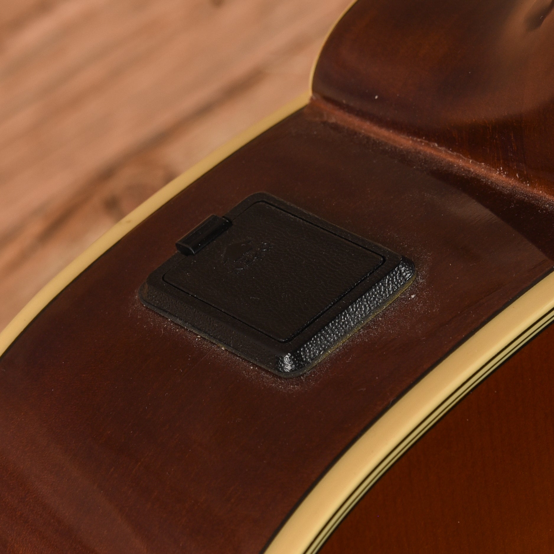 Yamaha APX-5S Sand Burst Acoustic Guitars / Built-in Electronics