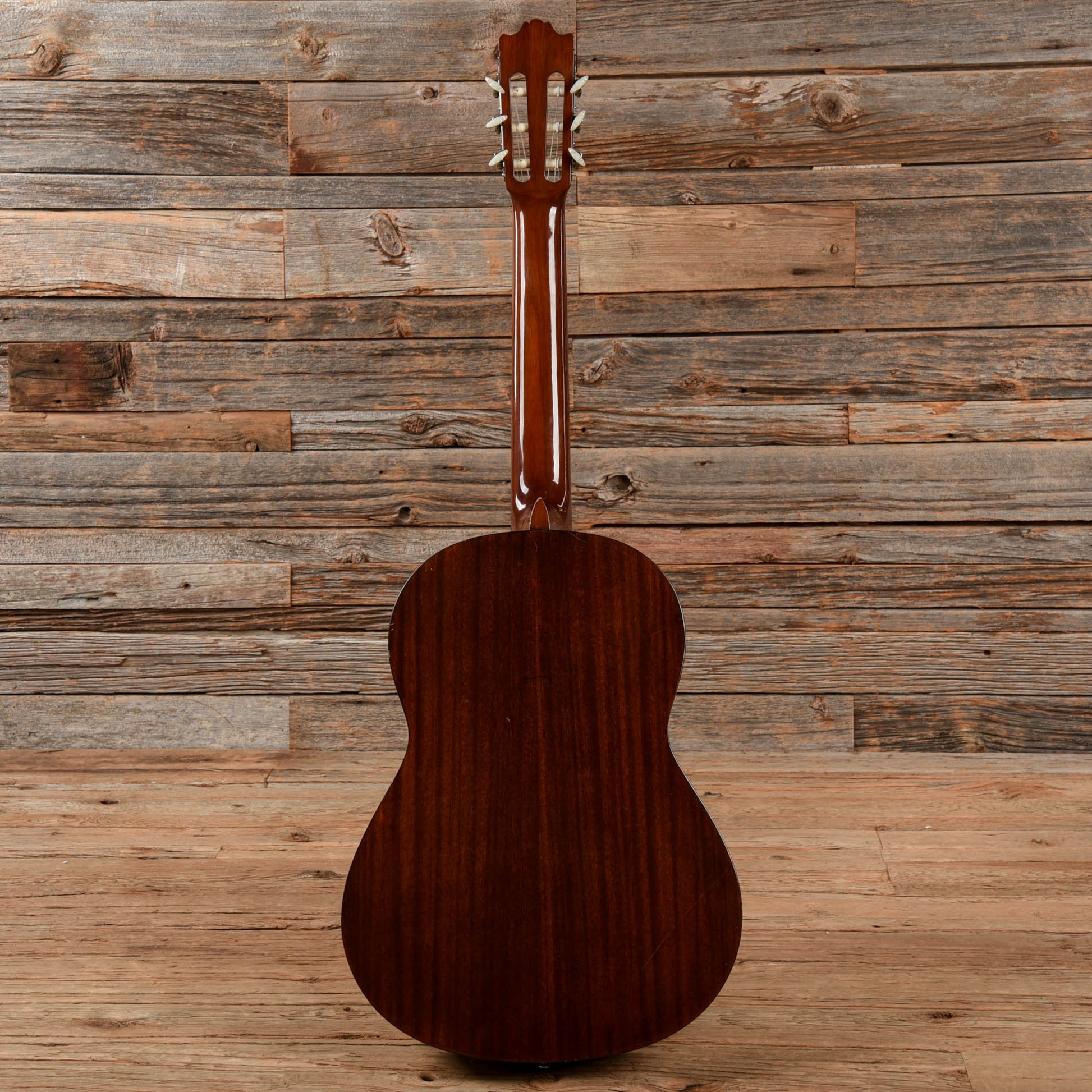 Yamaha G-231 Natural Acoustic Guitars / Classical
