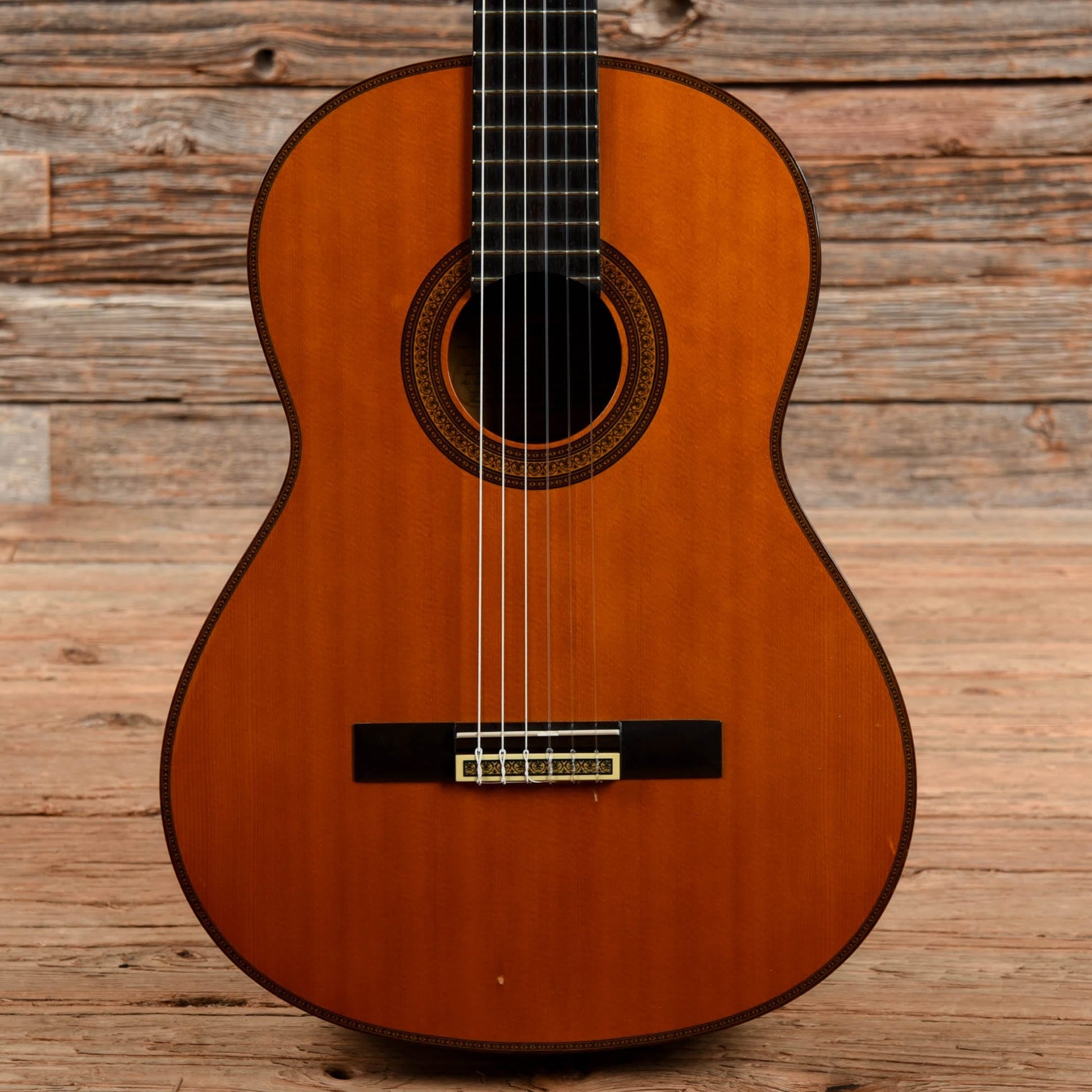 Yamaha G255-S Classical Natural Acoustic Guitars / Classical