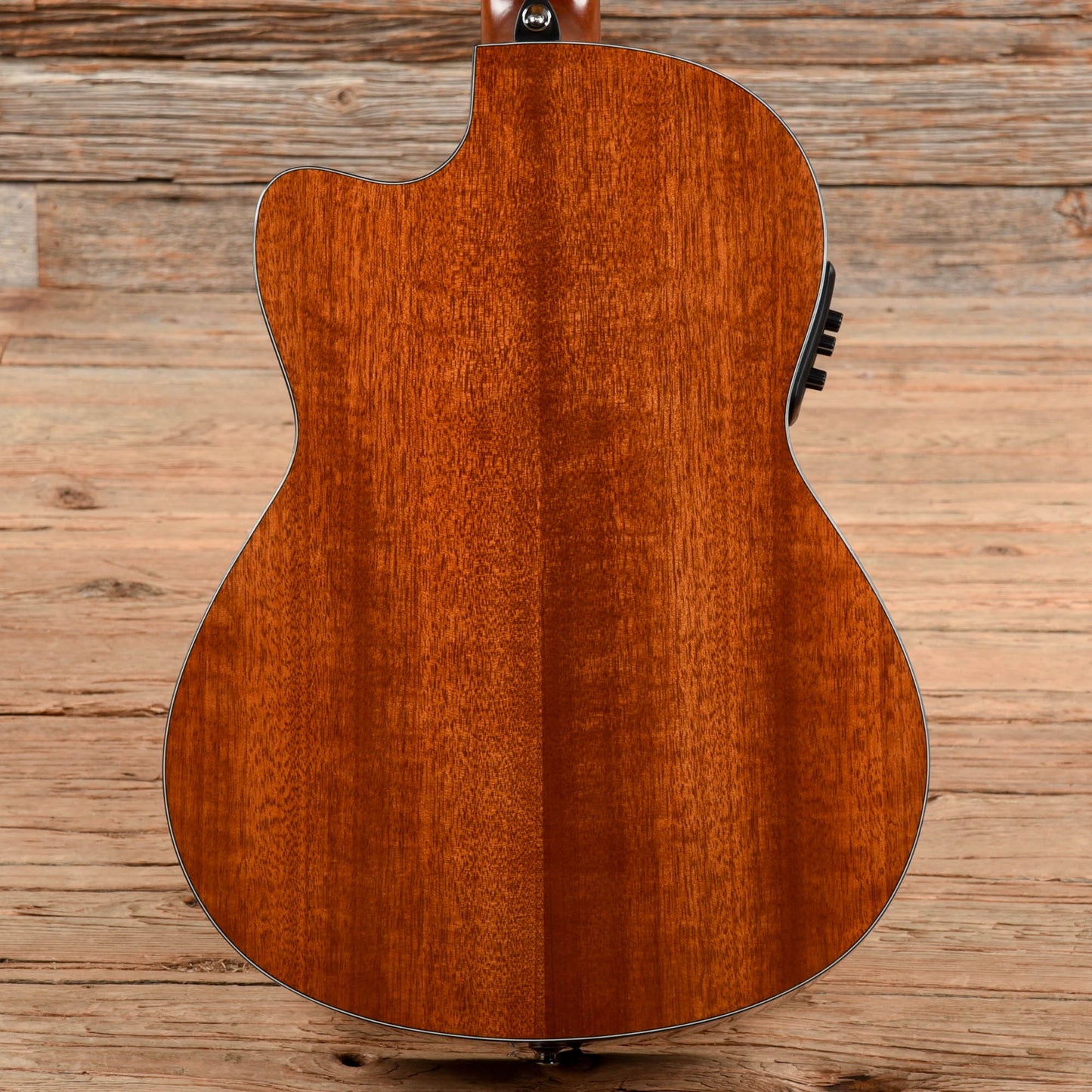 Yamaha NCX700 Acoustic/Electric Classical Guitar Natural Acoustic Guitars / Classical