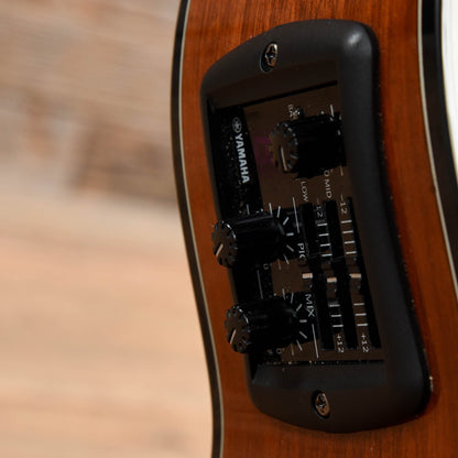 Yamaha NCX700 Acoustic/Electric Classical Guitar Natural Acoustic Guitars / Classical