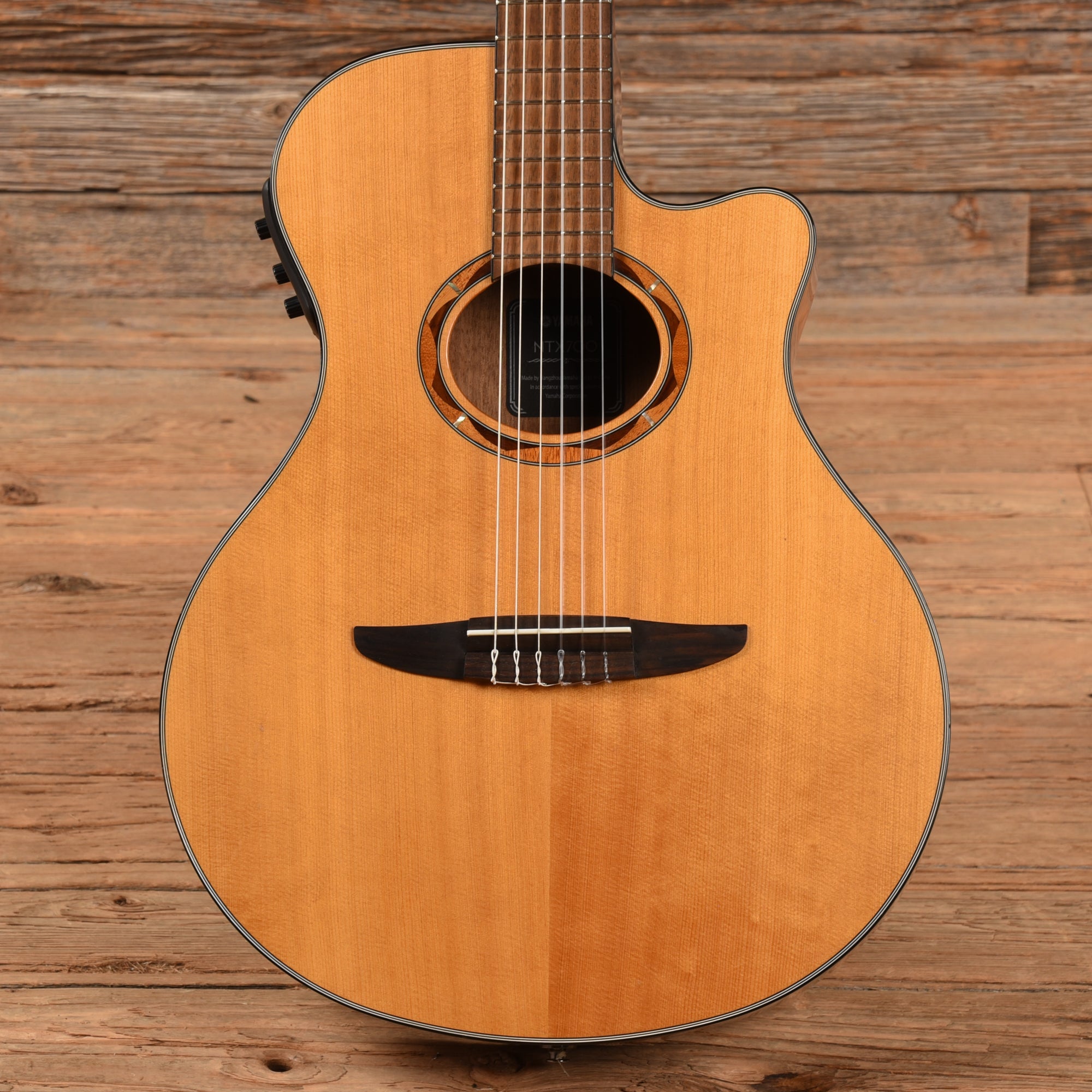 Yamaha NTX700 Natural Acoustic Guitars / Classical