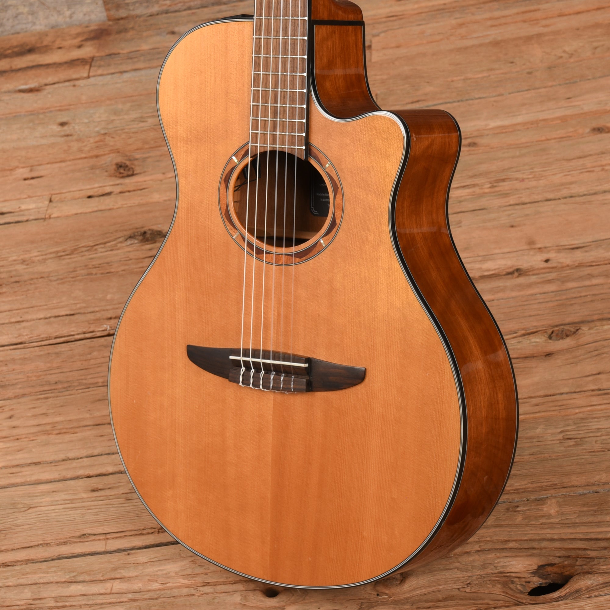 Yamaha NTX700 Natural Acoustic Guitars / Classical
