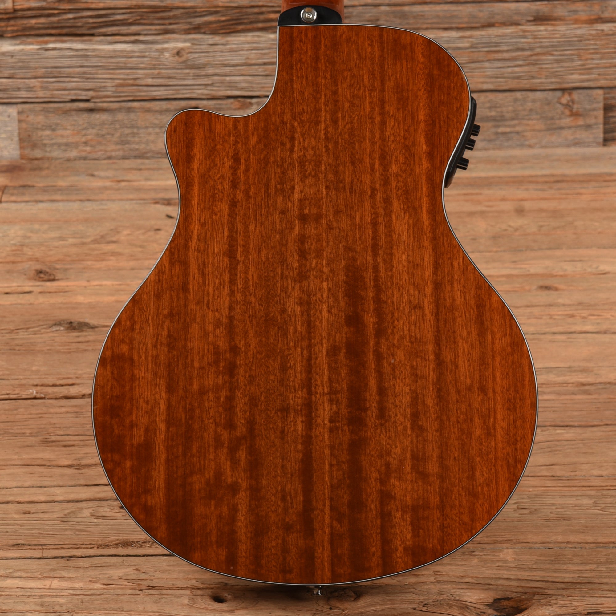 Yamaha NTX700 Natural Acoustic Guitars / Classical