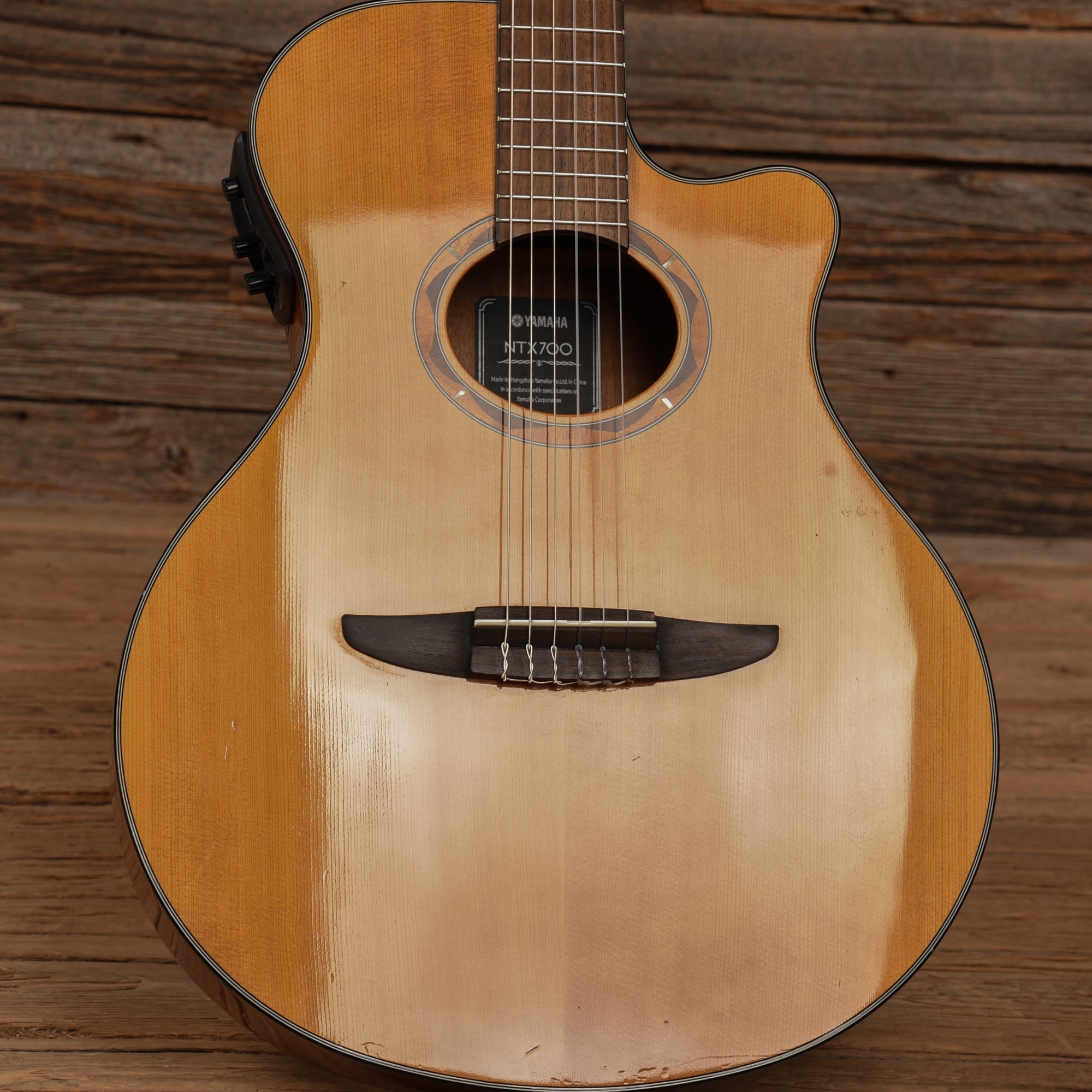 Yamaha NTX700 Natural Acoustic Guitars / Classical