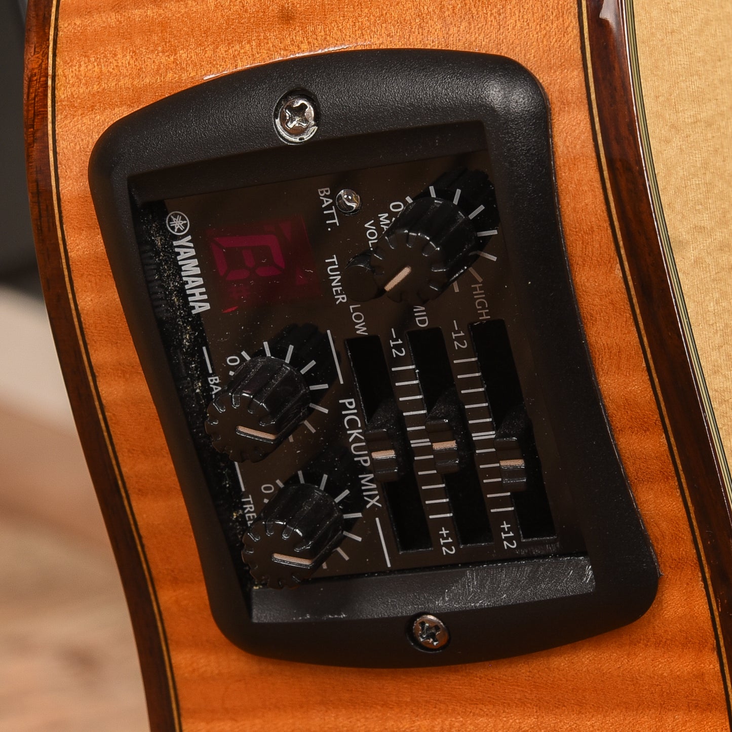 Yamaha NTX900FM Natural Acoustic Guitars / Classical